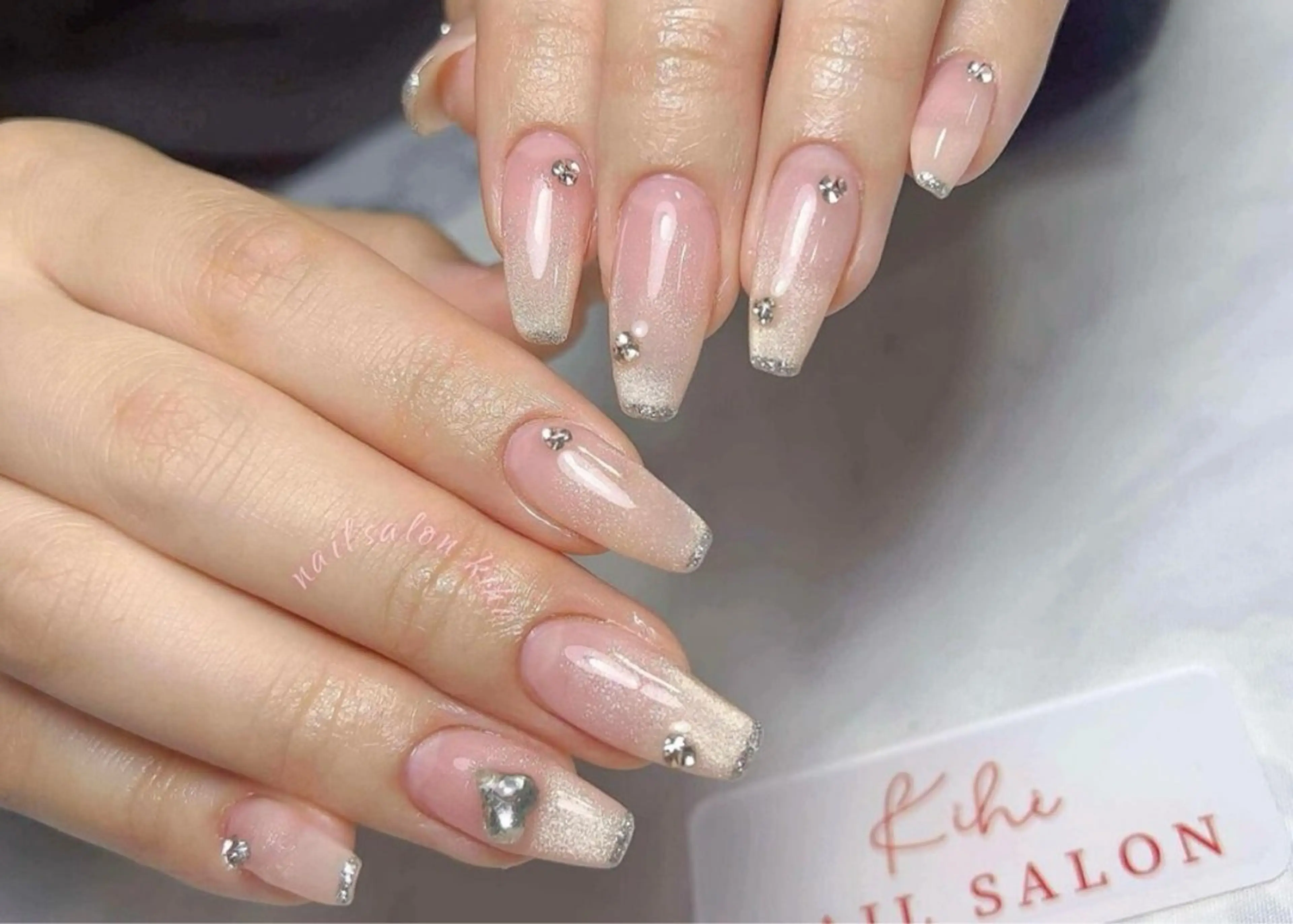 ネイル ハンドネイル 小林 あゆみのネイルデザイン