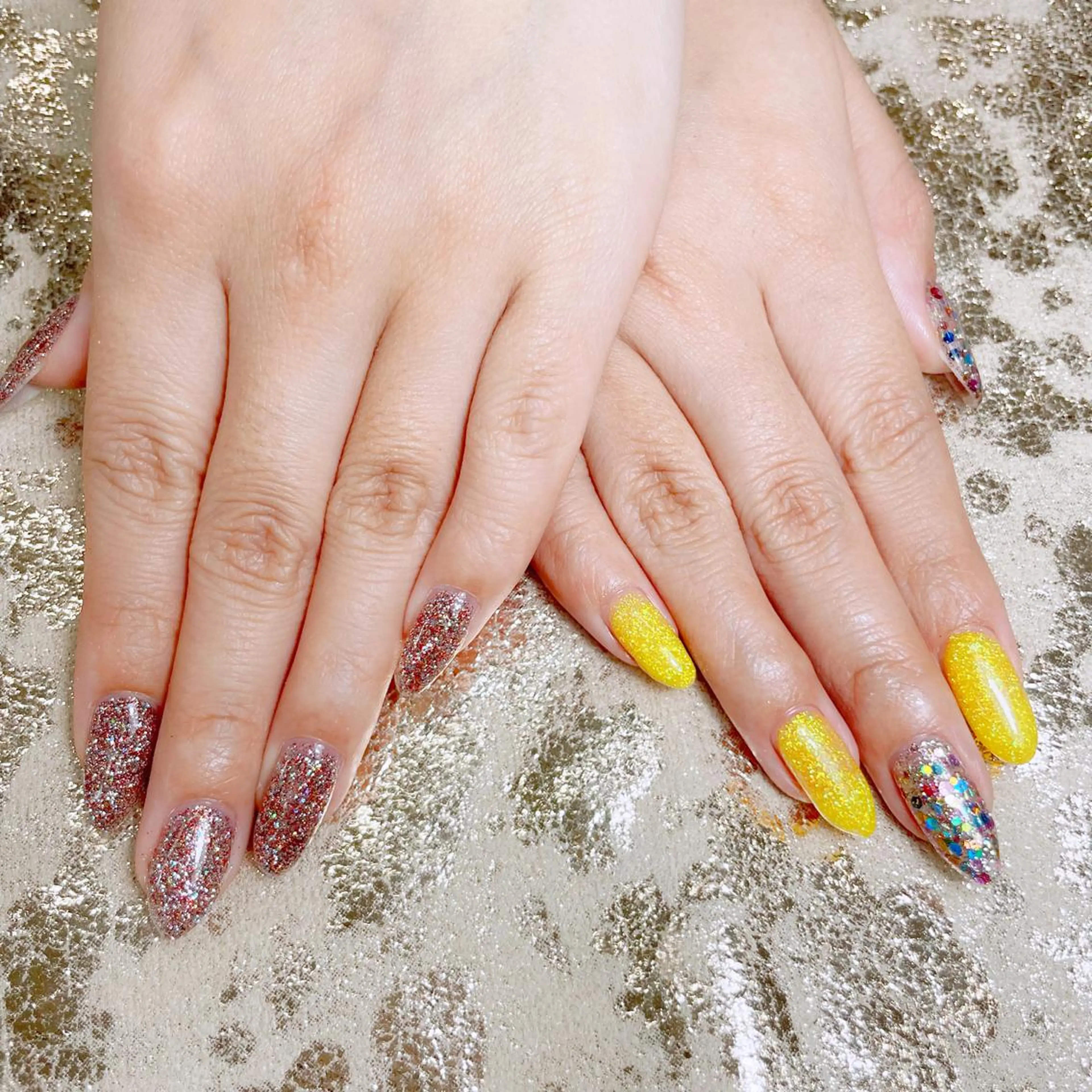 ネイル キラキラネイル 長崎 帆乃夏のネイルデザイン