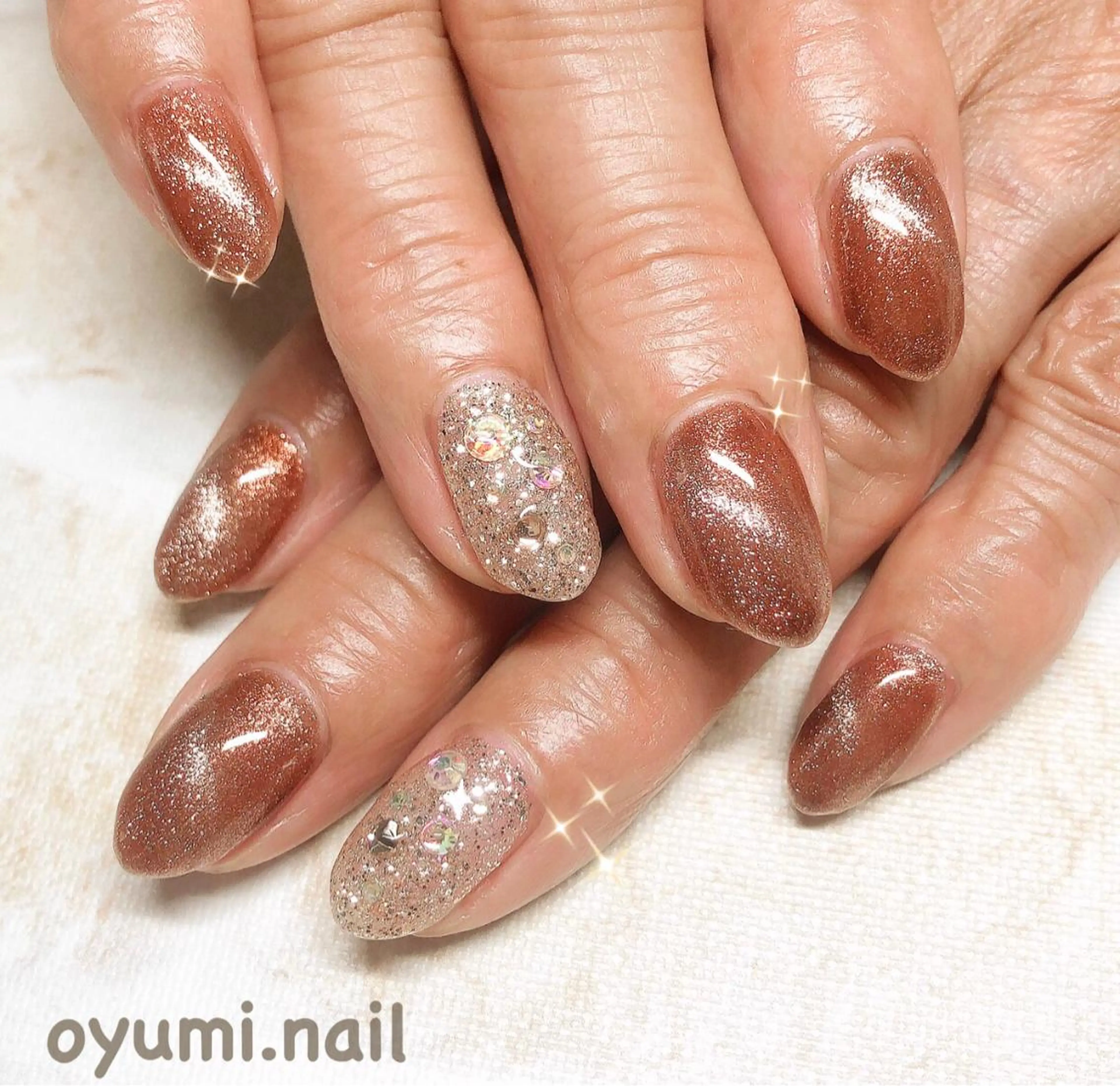 ネイル ジェルネイル グラデーション パラジェル takanashi yumiのネイルデザイン