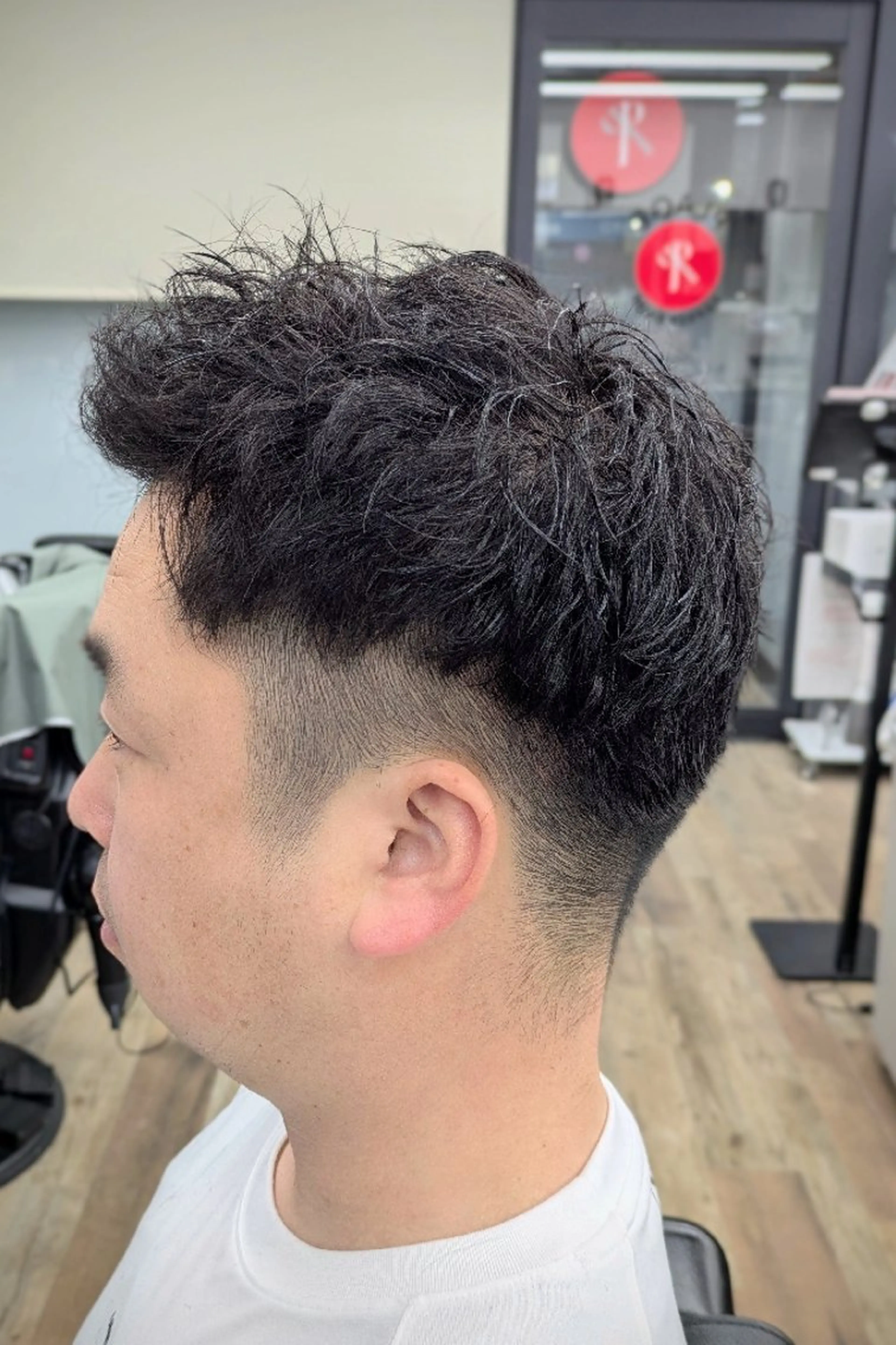 ショート パーマ 理容プラージュ燕三条 福井のヘアスタイル