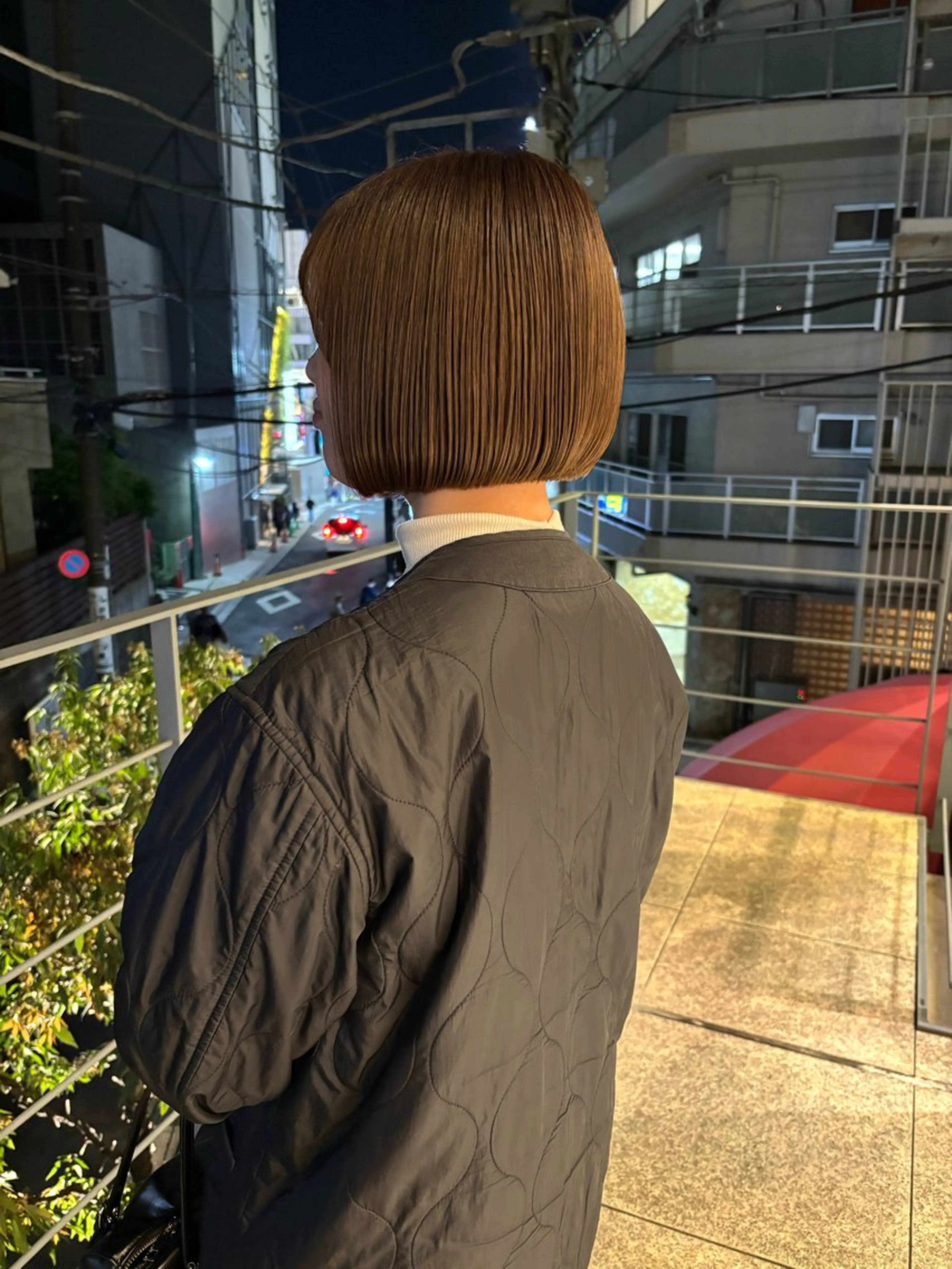 ショート ヘアカラー ツユザキ ハナカのヘアスタイル