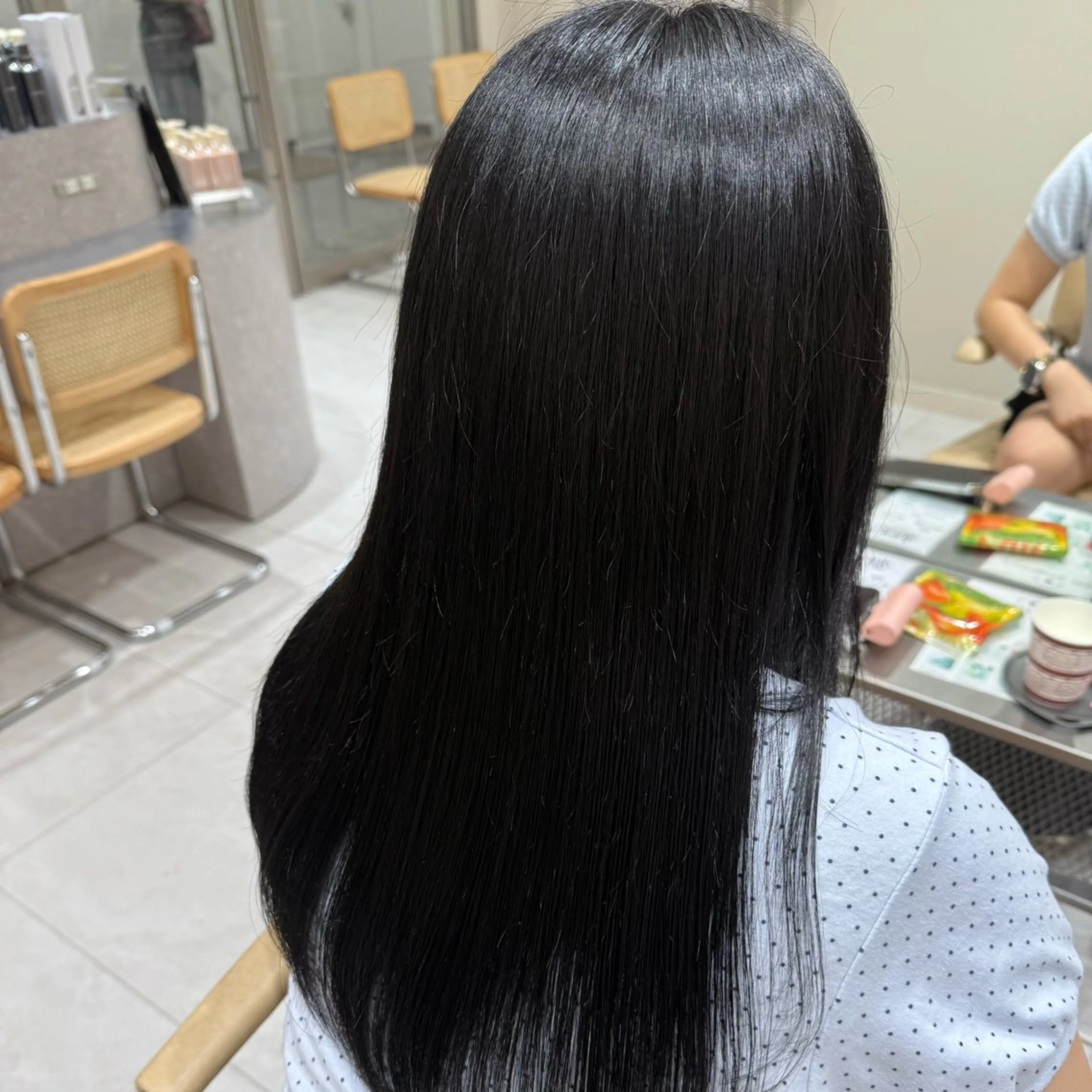 💎カット➕ナチュラルカラー➕𝐀𝐮𝐣𝐮𝐚2stepトリートメント💎の写真