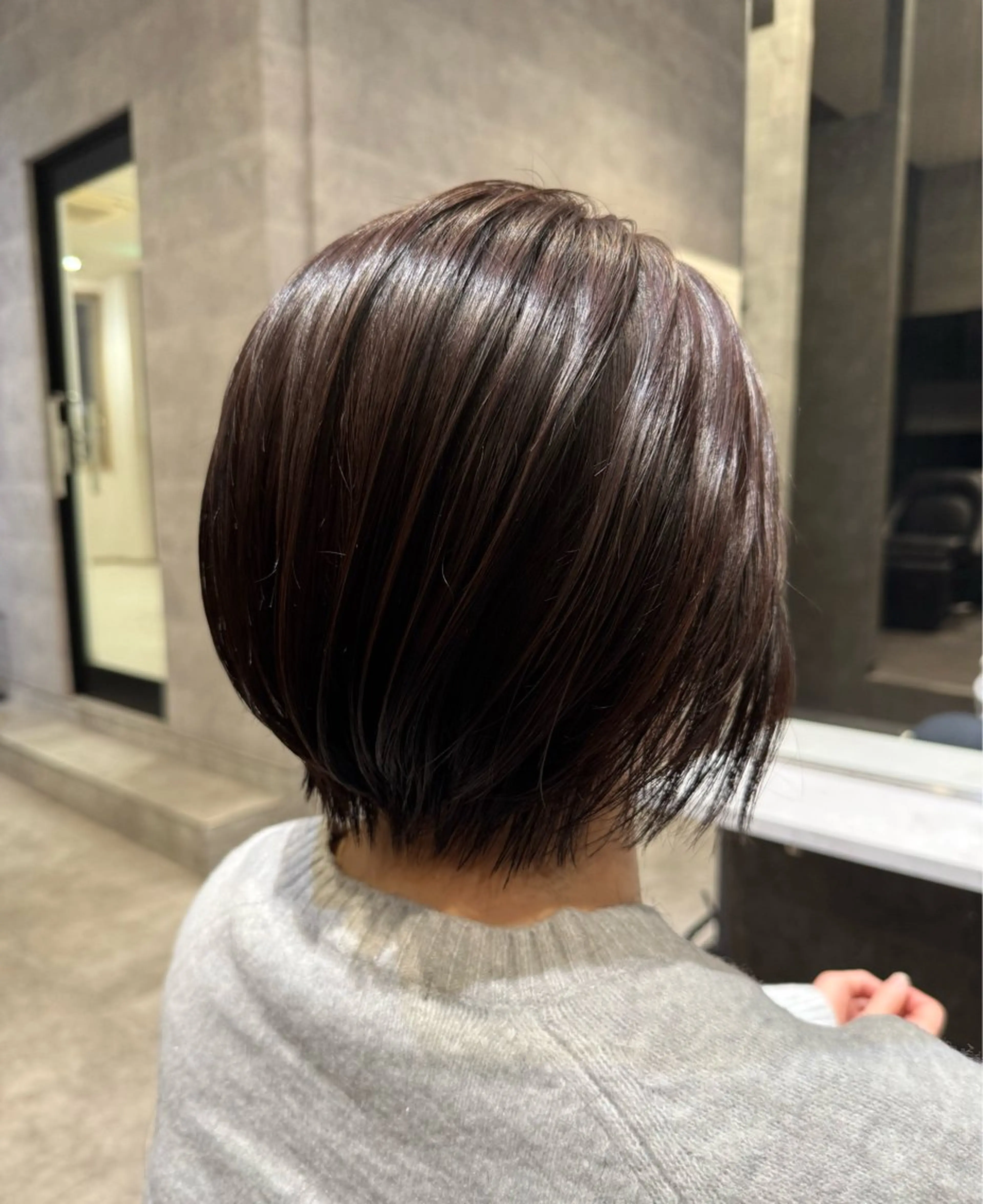 【初回来店​〜​3回来店まで使える】カット+艶カラー+リペア TRの写真