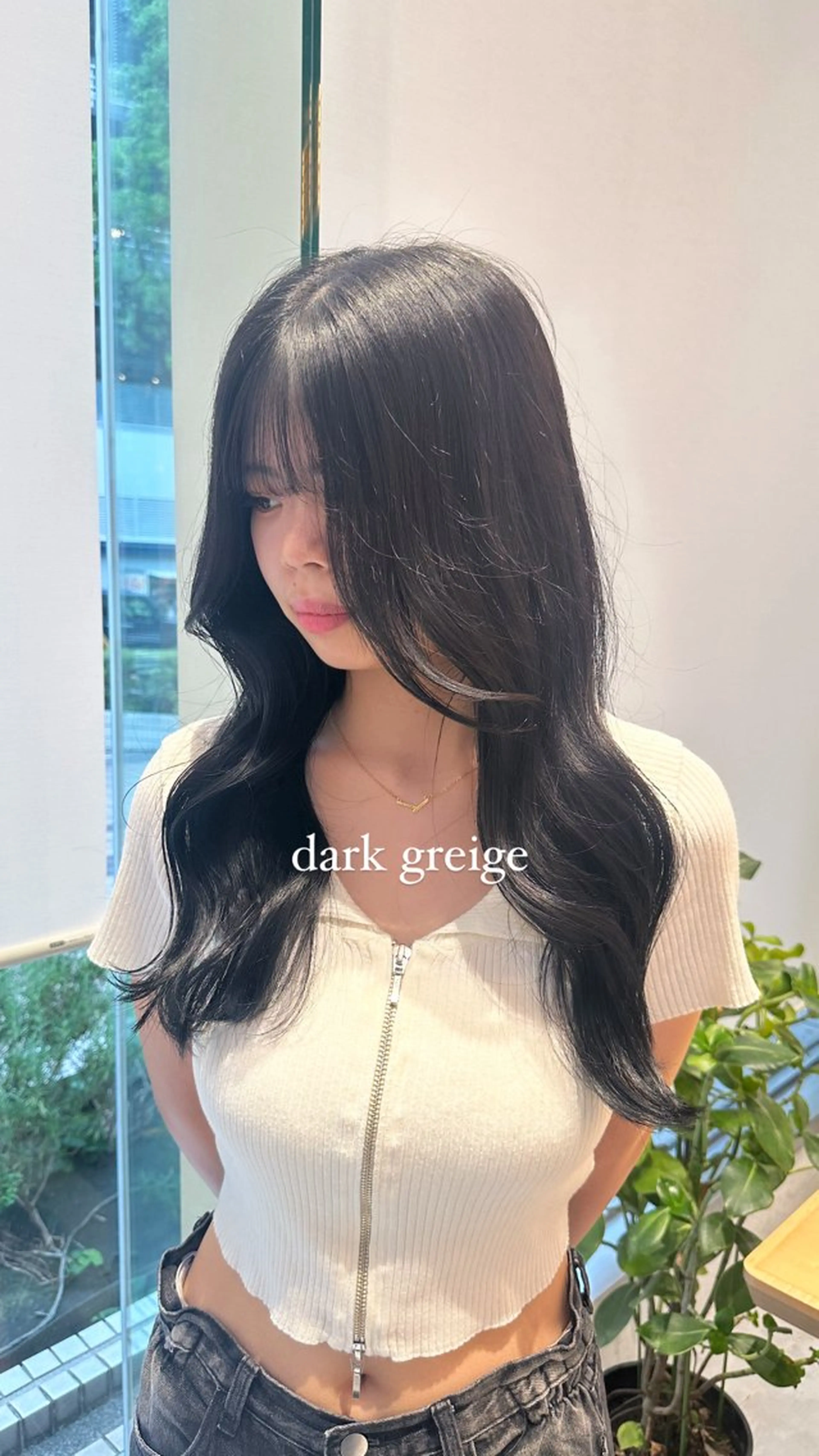 セミロング カラー トリートメント ヘッドスパ ヘアセット ミオ💎ショート カットモデル募集中のヘアスタイル