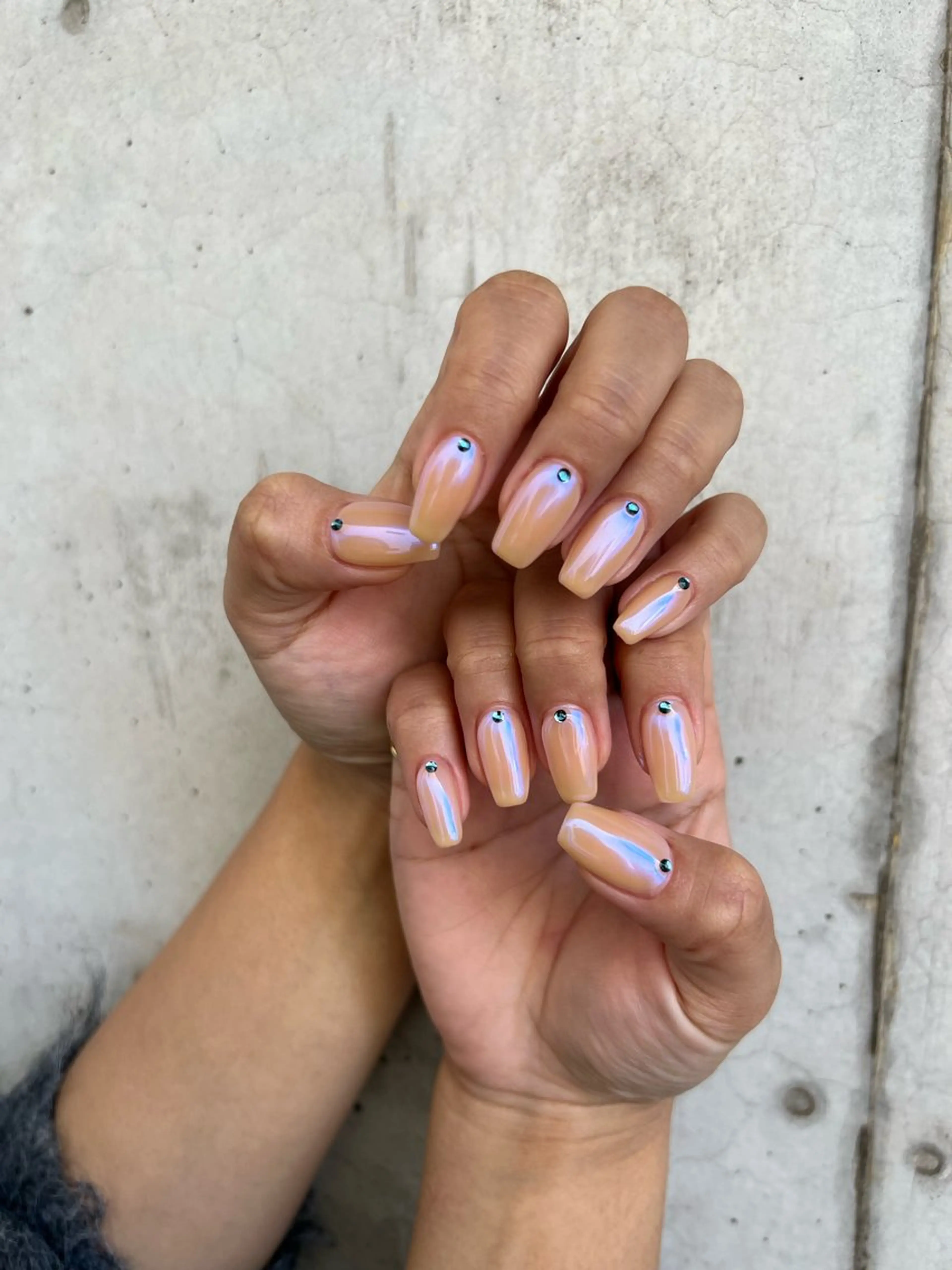 ネイル オーロラネイル ミラーネイル 持ち込み Charme. NOBUKOのネイルデザイン