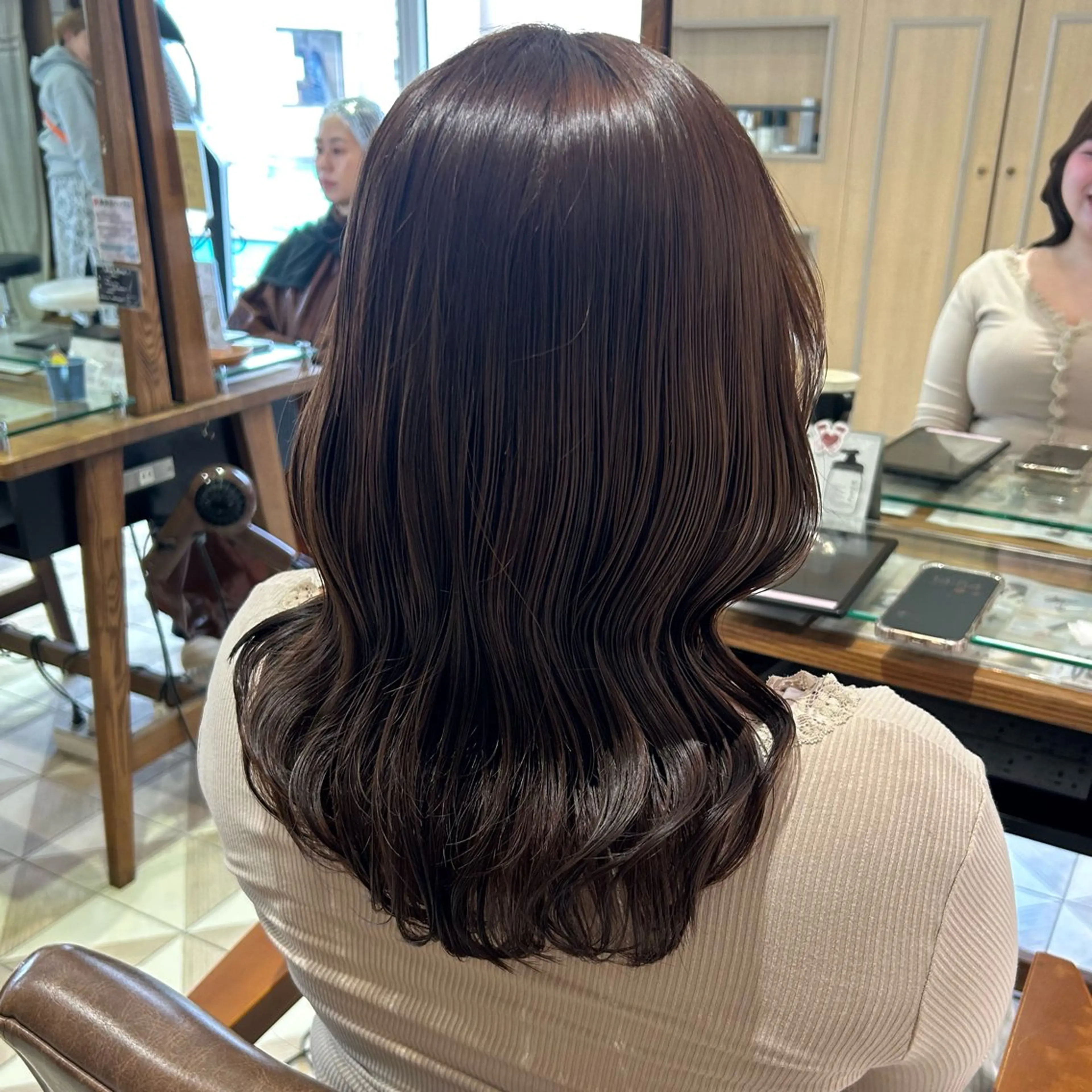 ミディアム カラー ヘアアレンジ カット ヘアカラー 吉水 彩乃 /ボブ/艶感カラーのヘアスタイル