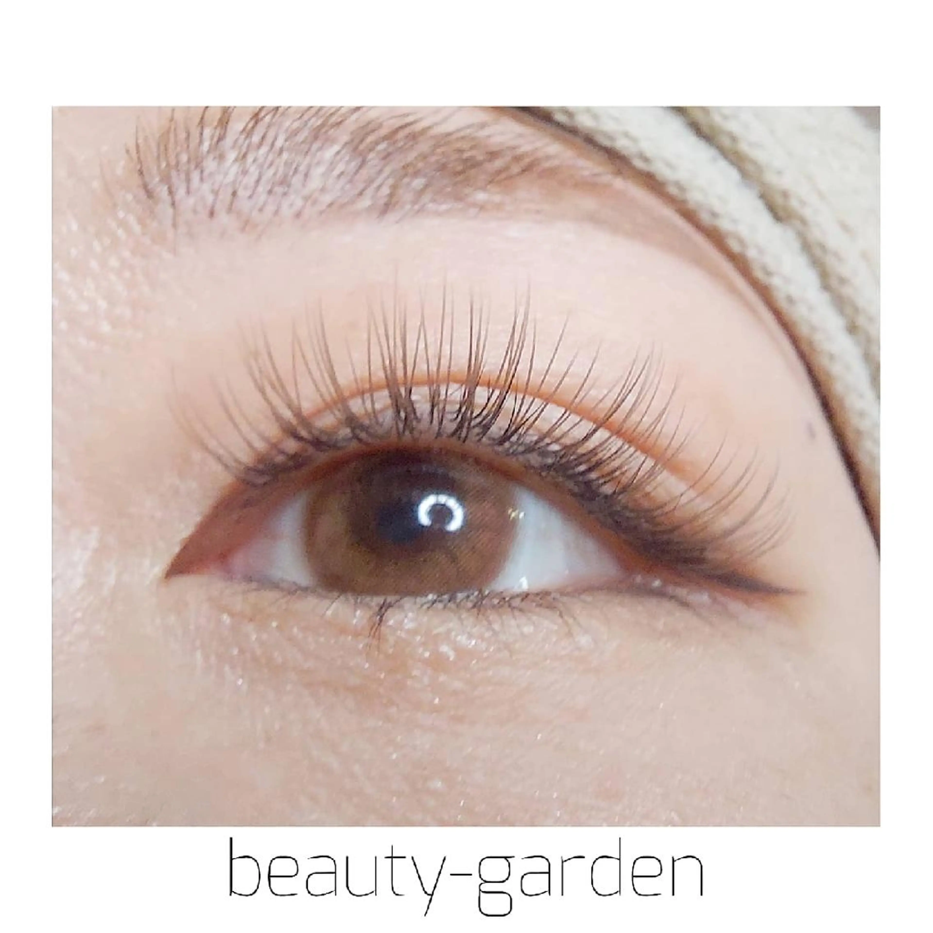 マツエク・マツパ U_la [ウーラ] 片岡の眉毛・アイブロウイメージ