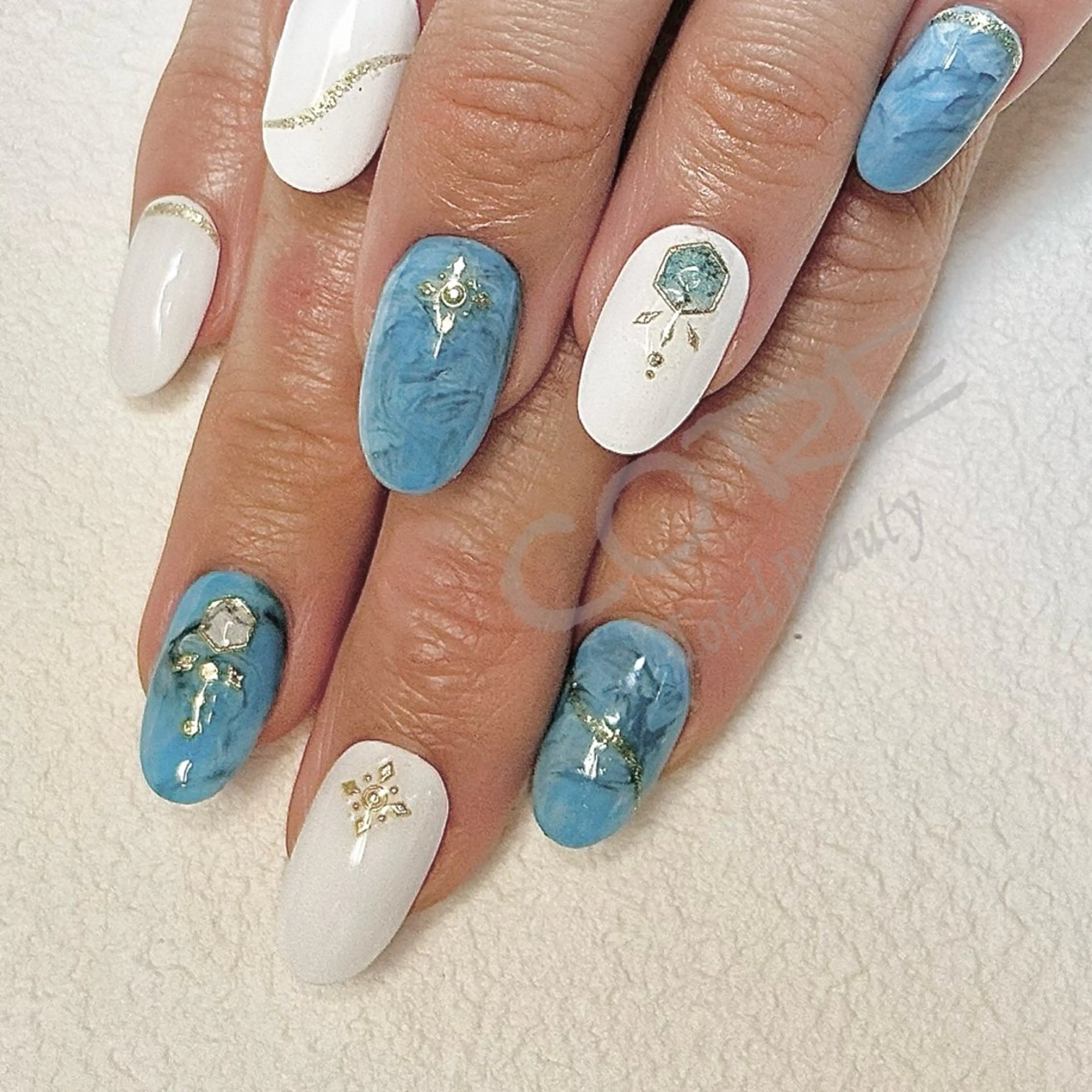 ネイル CORE TBのマツエク・マツパデザイン