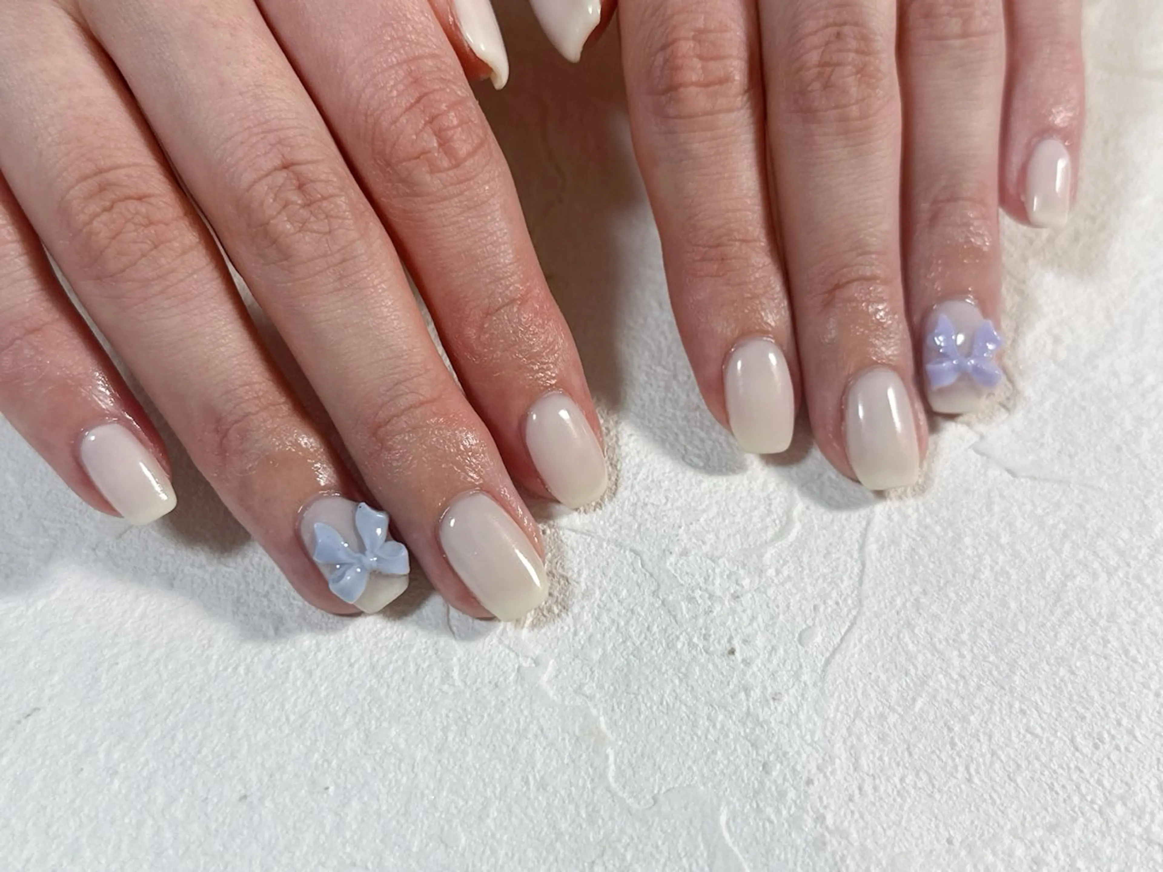 ネイル オーロラネイル フットネイル フレンチネイル ジェルネイル マグネットネイル kiki nail たまプラーザのネイルデザイン