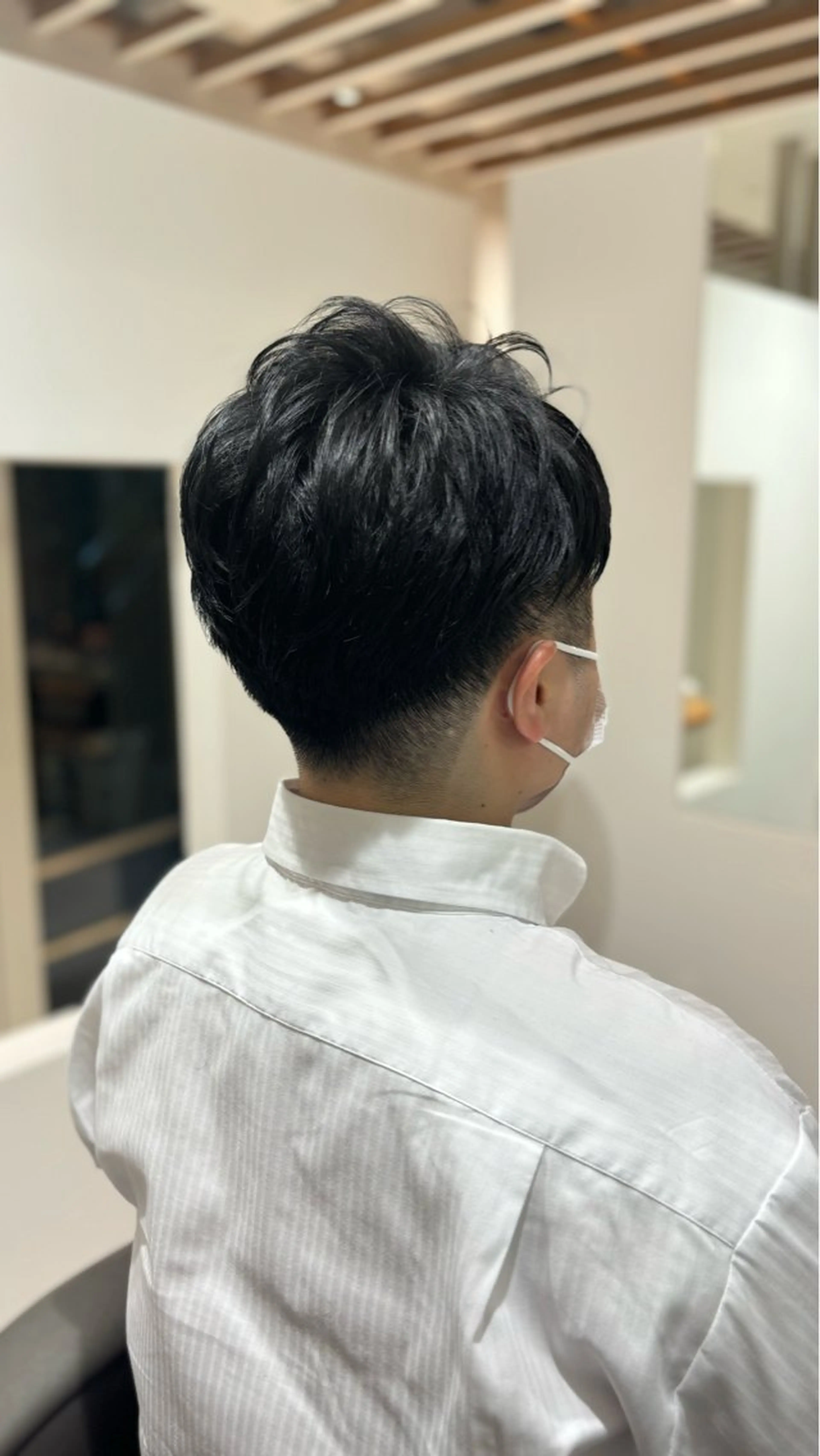 ショート 白土 さくらのヘアスタイル