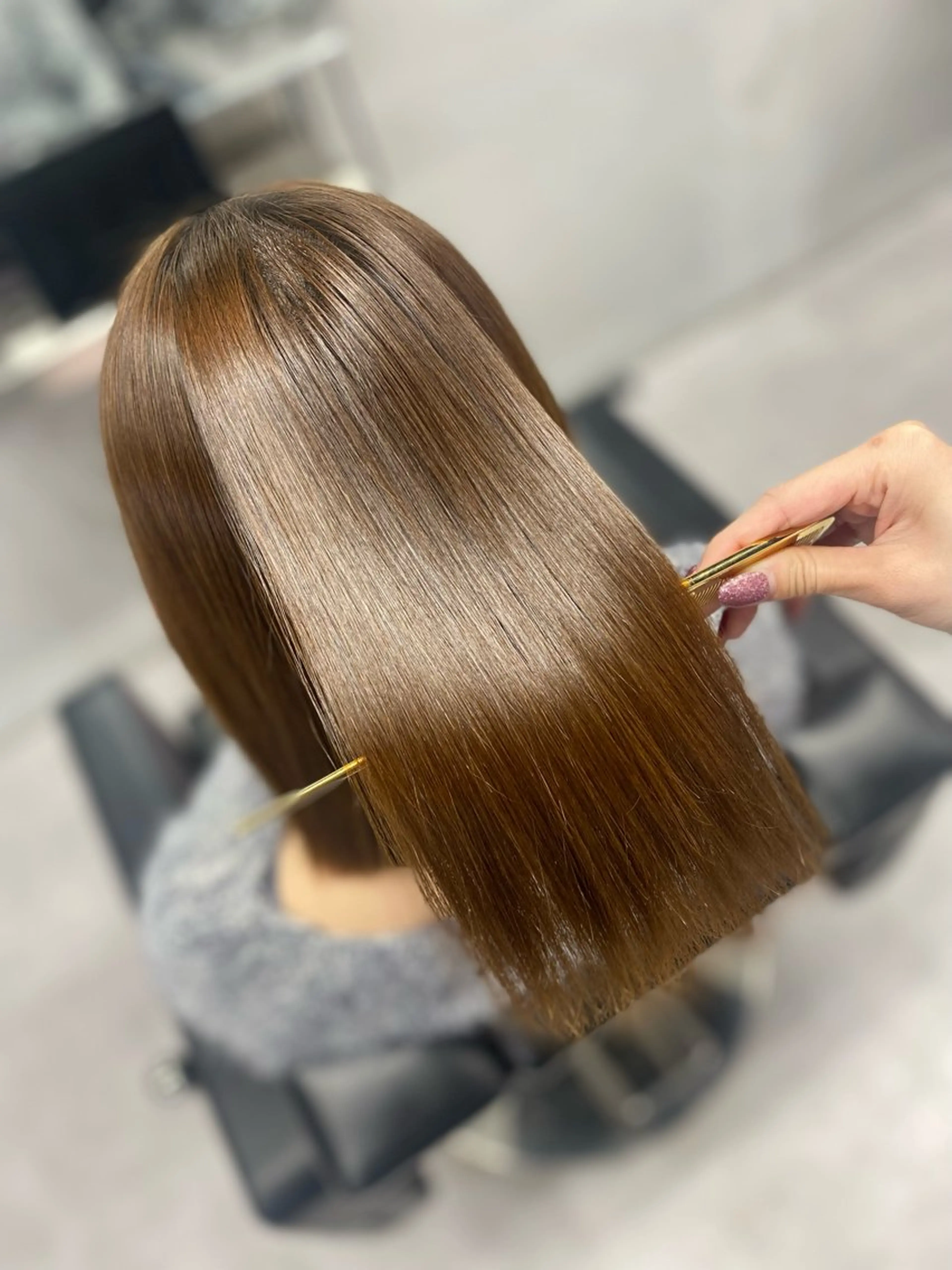 ミディアム カット 縮毛矯正 トリートメント 艶髪/縮毛矯正 🫧辻野海羽のヘアスタイル