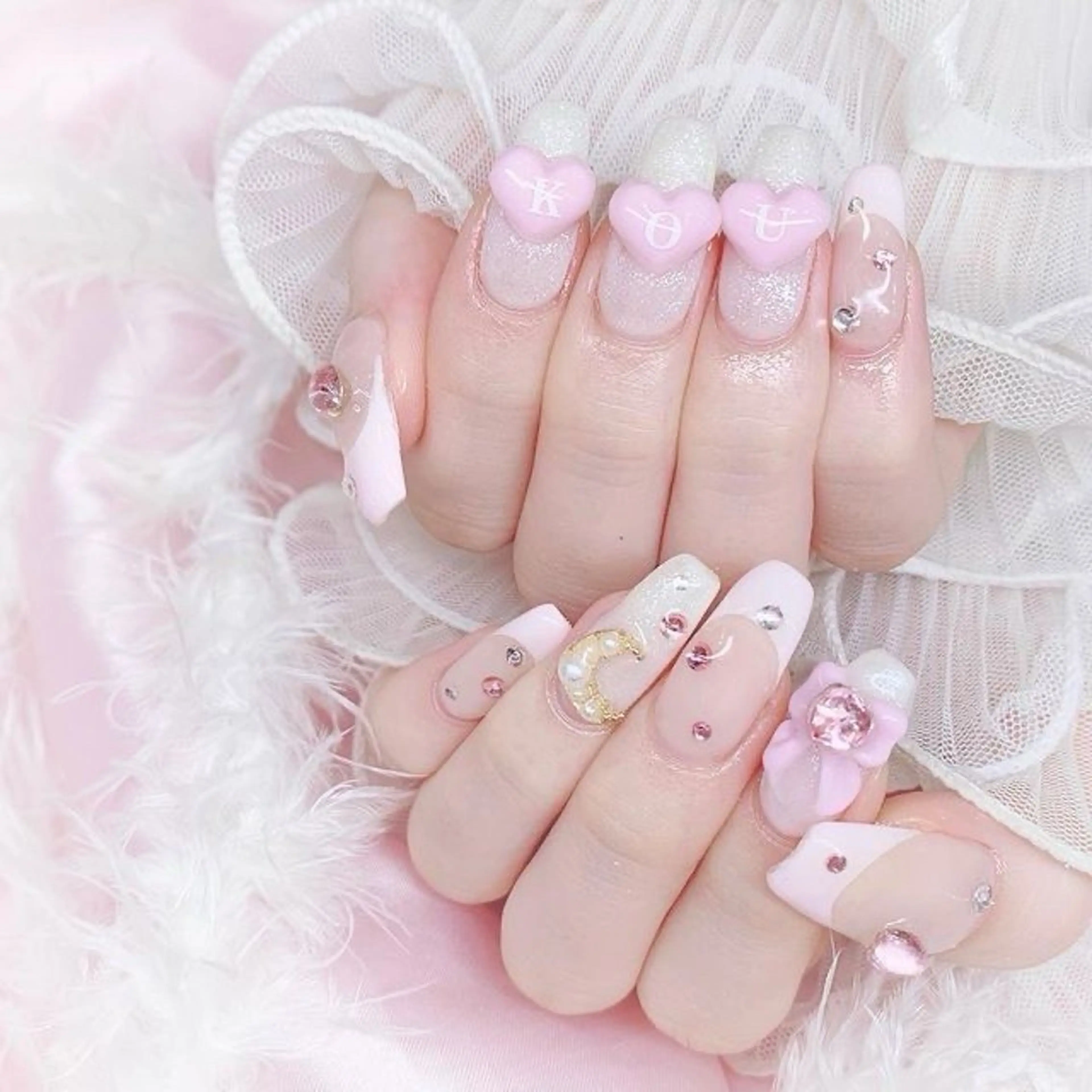 ネイル マグネットネイル ミラーネイル ピンク ネイルチップ 冬ネイル Lee Nailsのネイルデザイン