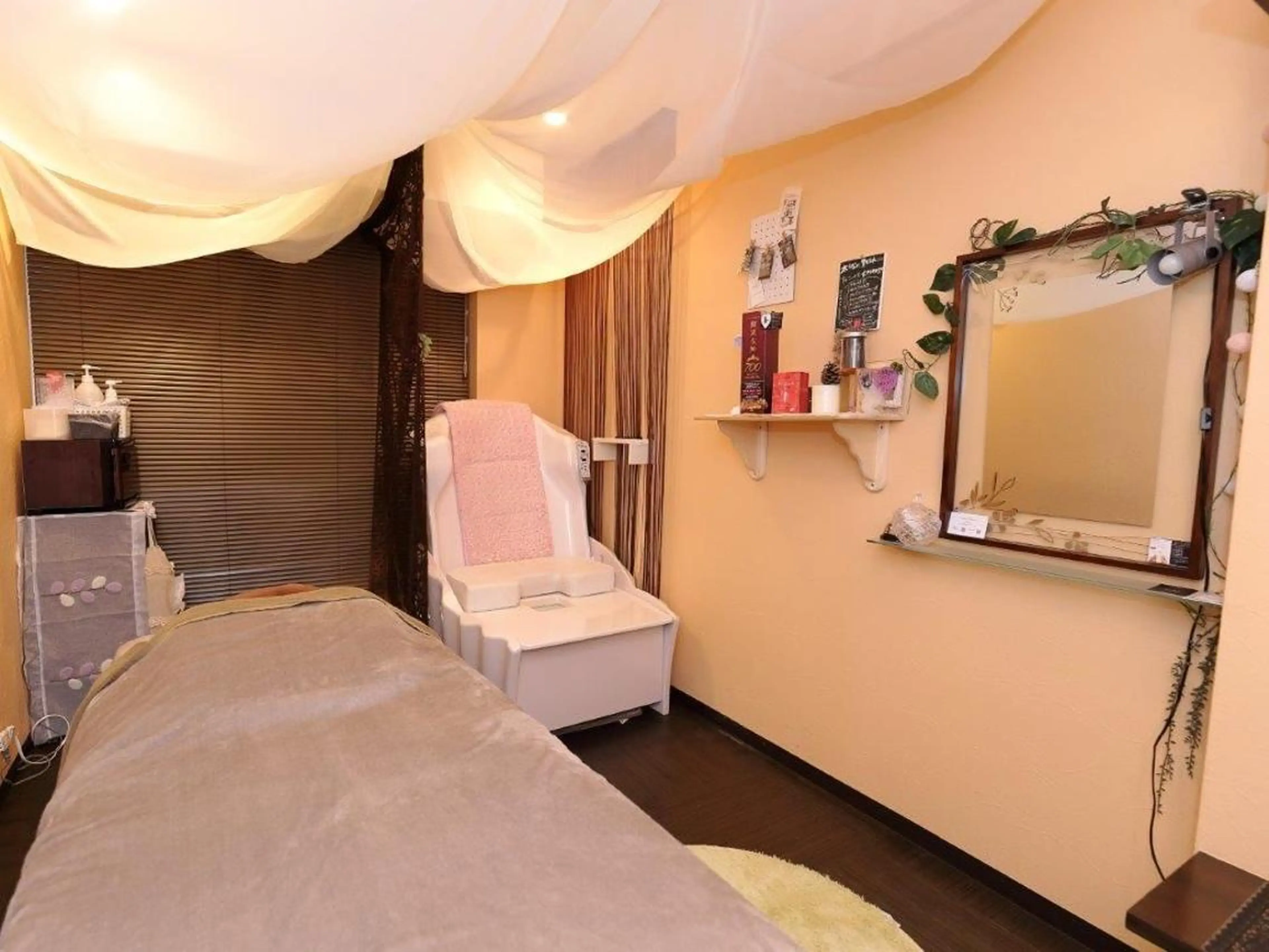 脱毛&まつ毛パーマ Bspaceのエステ・リラクイメージ