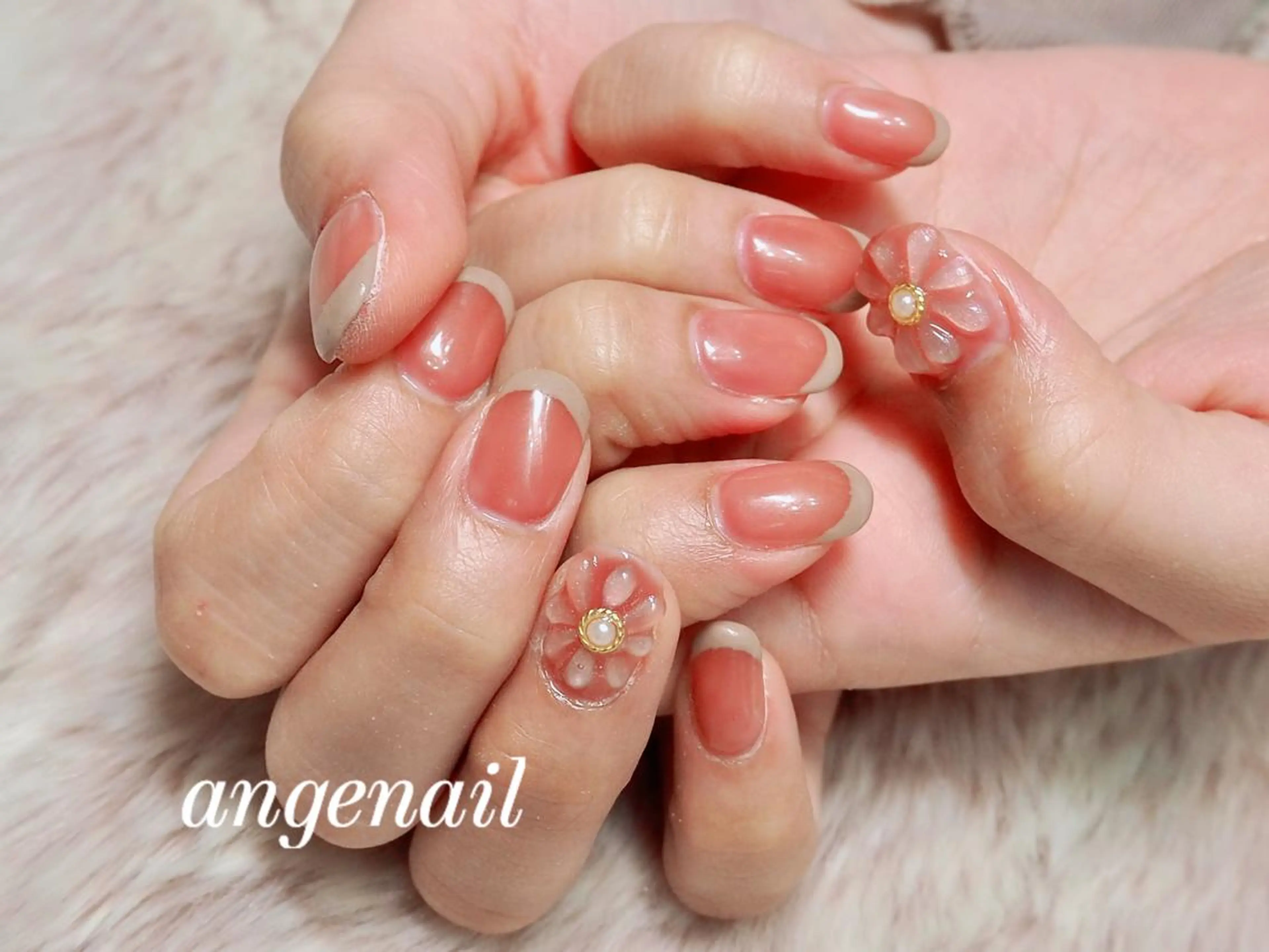 ネイル ハンドネイル オーナーネイリスト MAKIのネイルデザイン