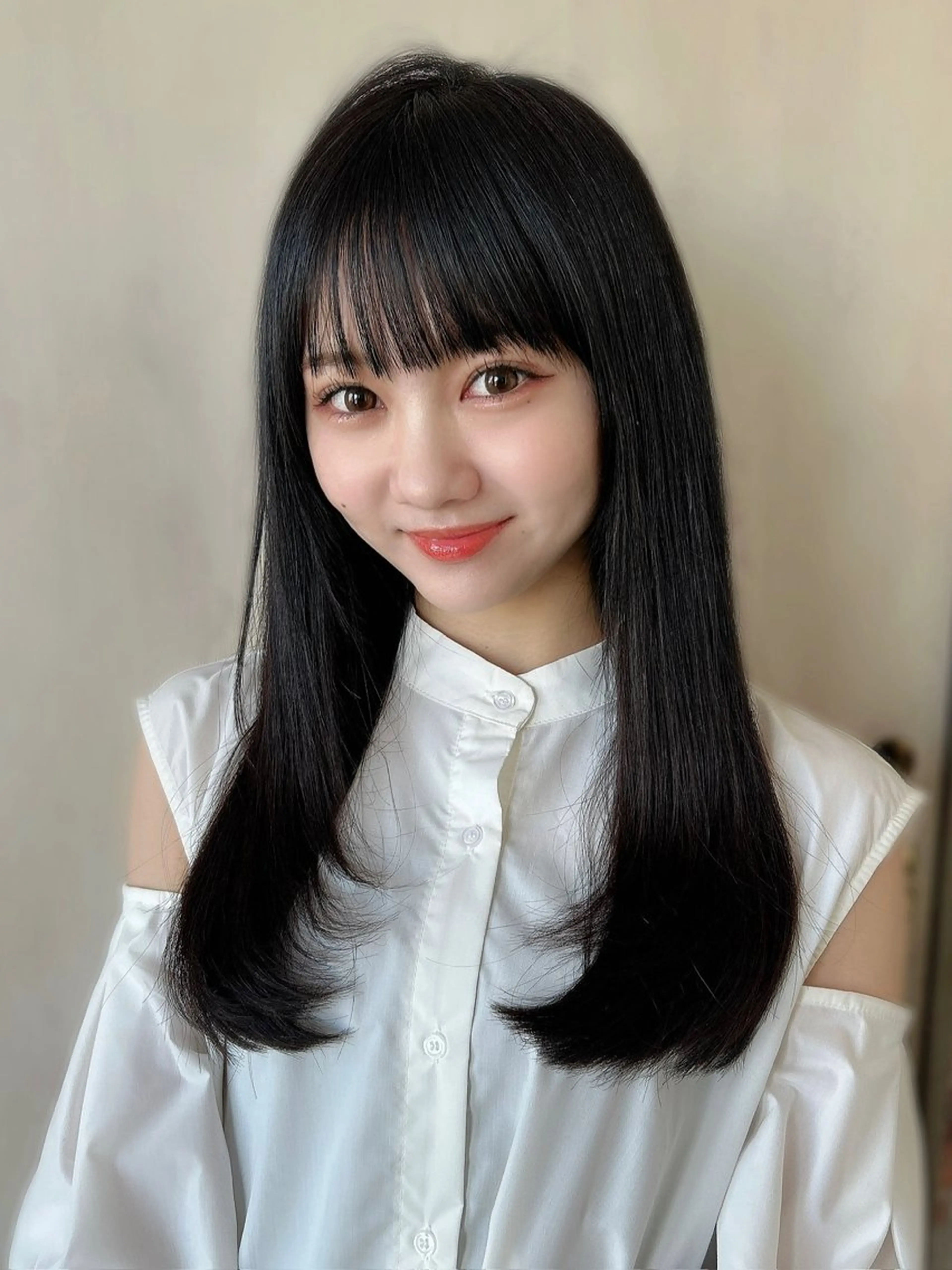 セミロング カラー パーマ ヘアカラー トリートメント 新宿✨顔周りカット 韓国ヘア/坂本亜裟海のヘアスタイル