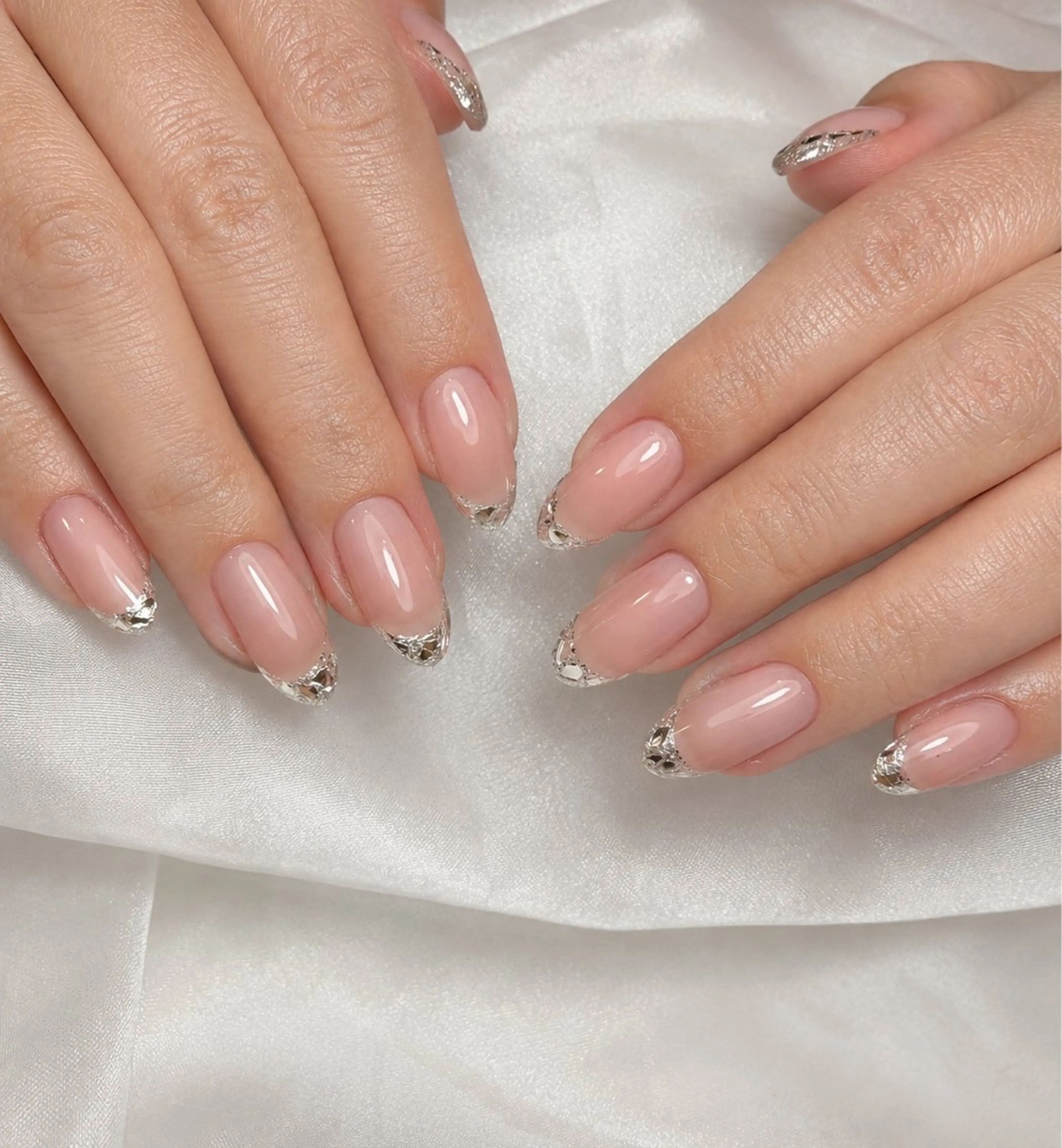 ネイル フレンチネイル ガラスフレンチ ハンドネイル Nail salon アトリエジョワ　金山のネイルデザイン
