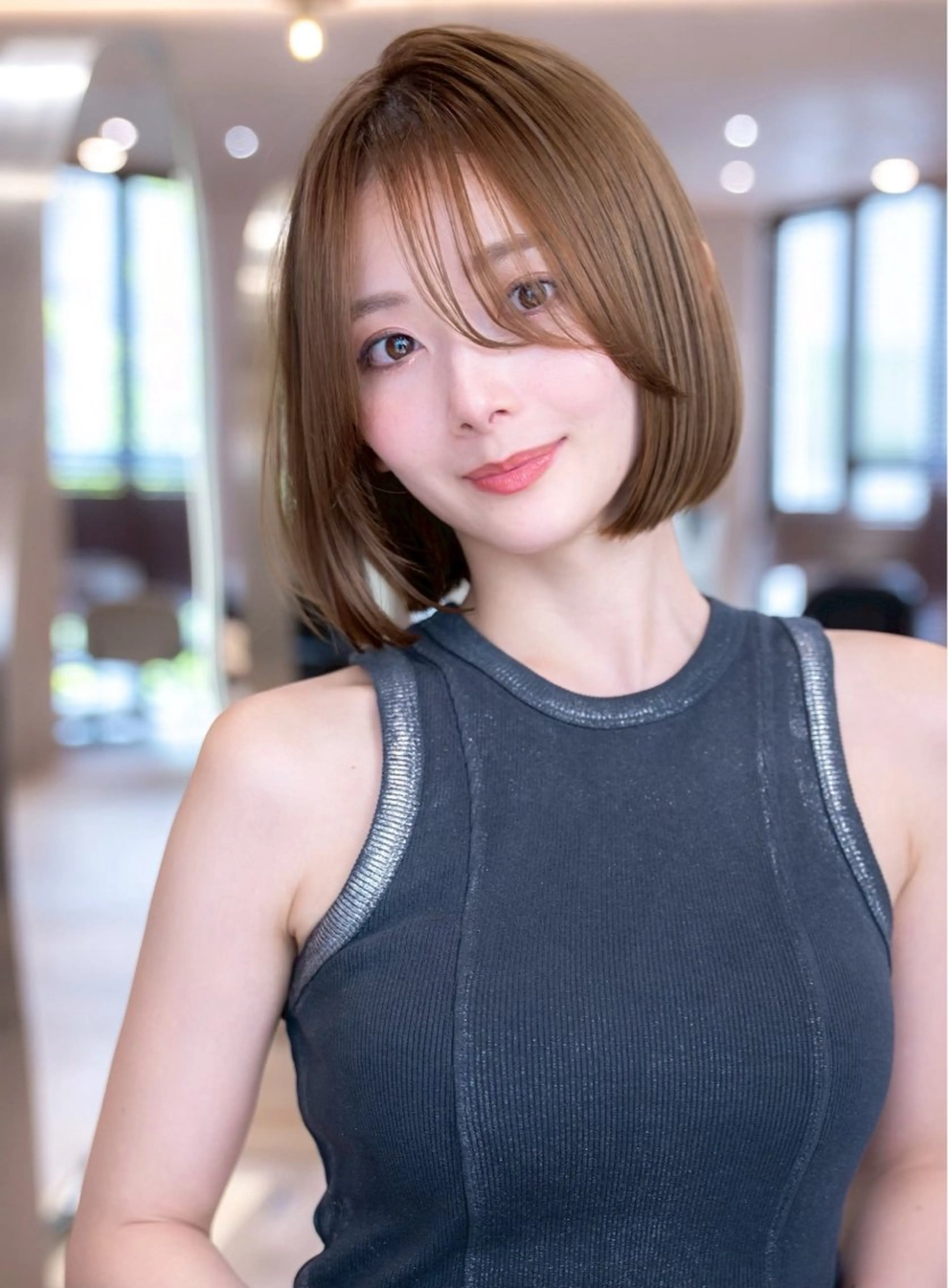 ミディアム カラー 切りっぱなしボブ ショートボブ ボブレイヤー ボブ くびれヘア カット ヘアカラー トリートメント 田中航平/渋谷ボブ/ レイヤーボブのヘアスタイル