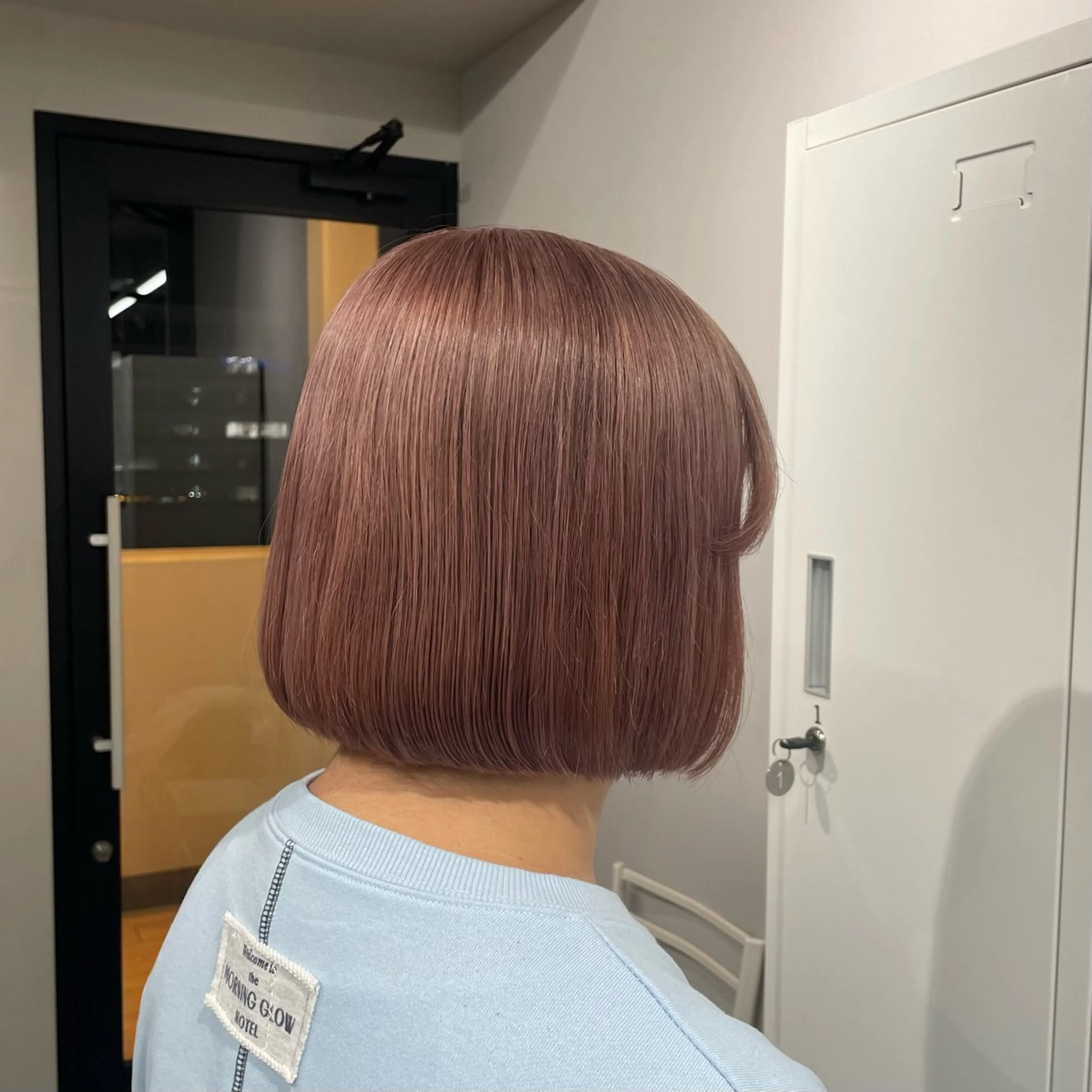 カラー REINA ISHIDOのヘアスタイル