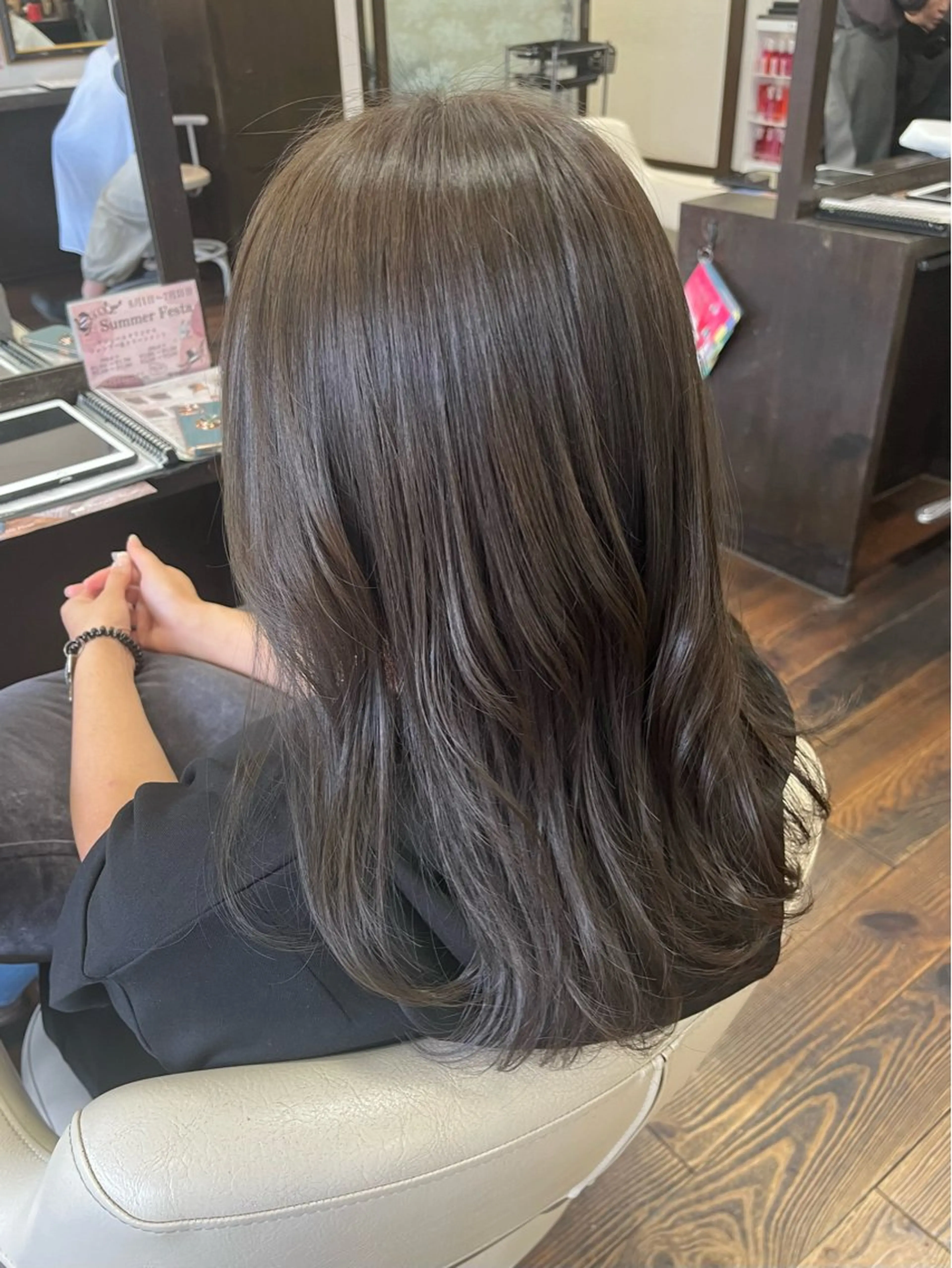 ロング 近藤 優羽のヘアスタイル