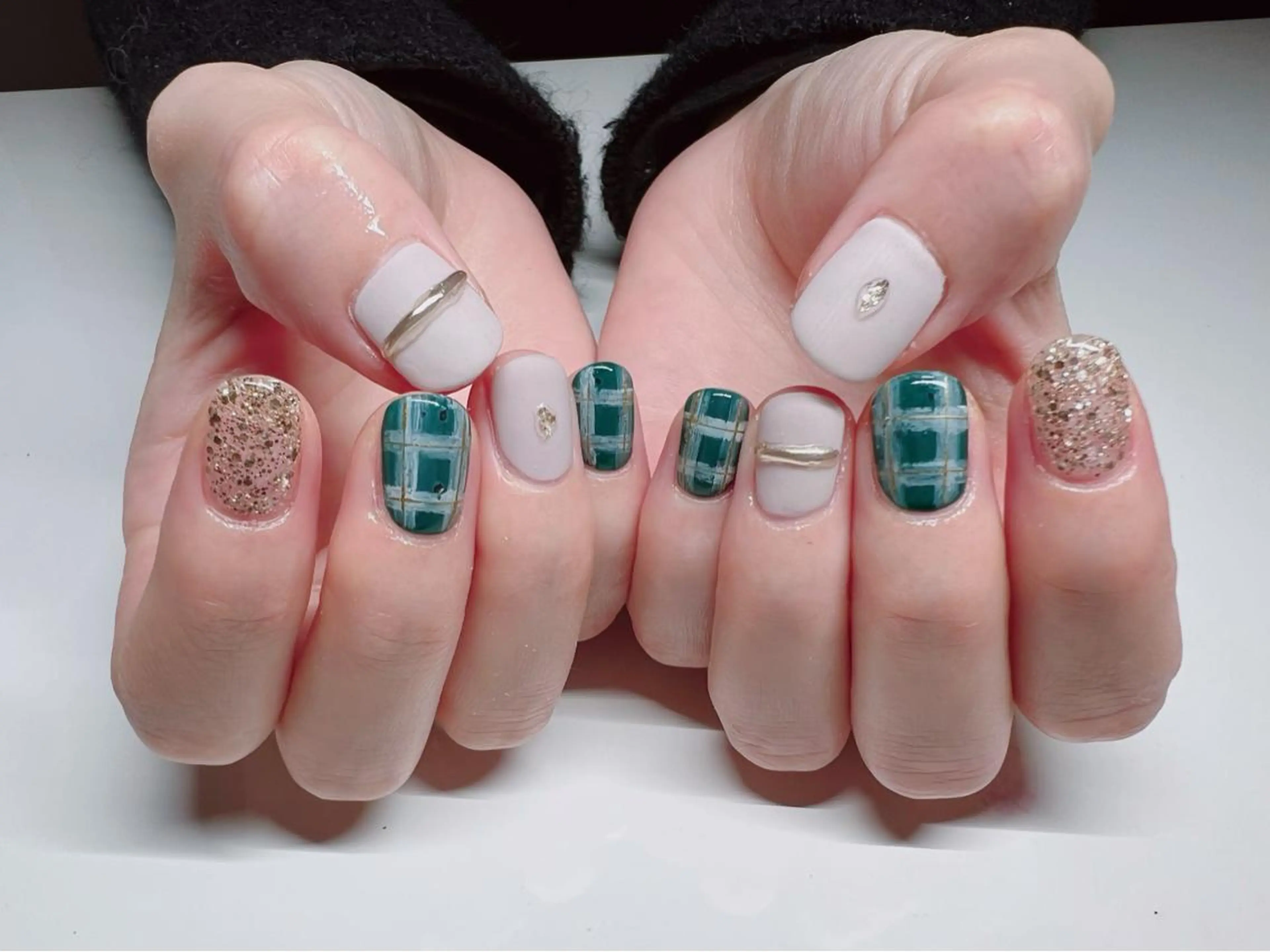ネイル IRAS所属・IRAS..nail ＥＲＩＫＡのネイルデザイン