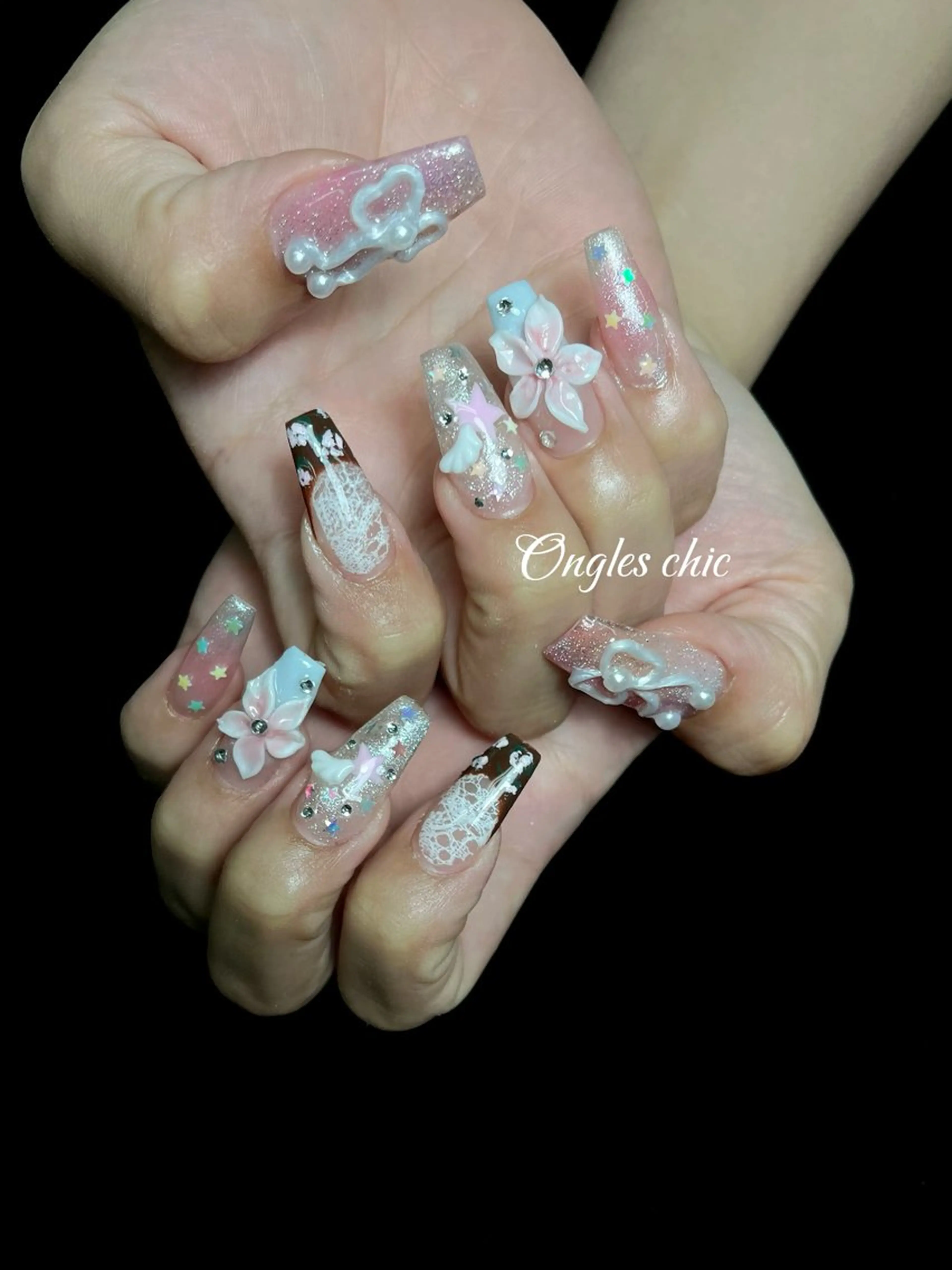 ネイル ハンドネイル ongles chicのネイルデザイン