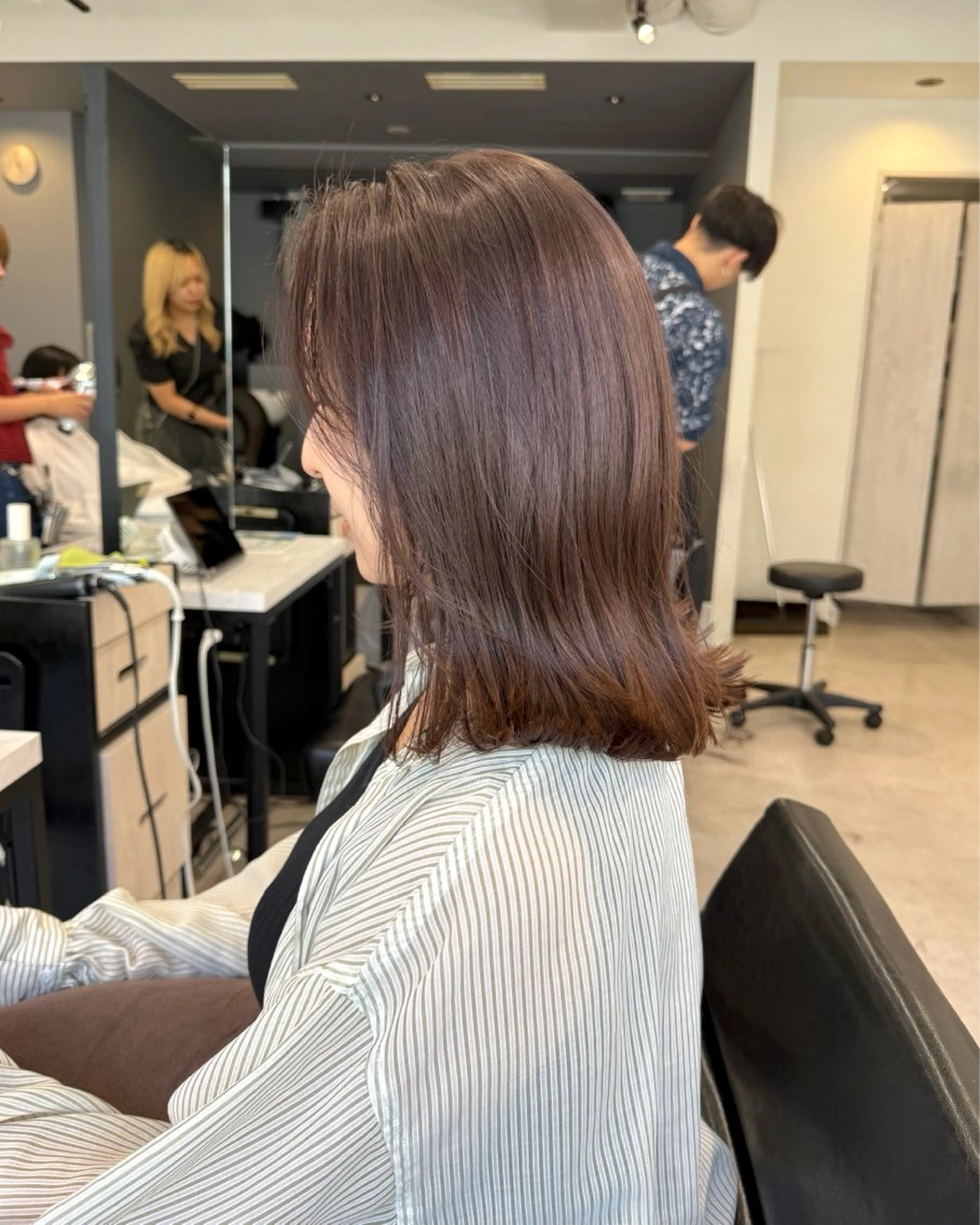 🌷ミディヤムレイヤー🌷にしたいモデルさん募集中です!⚠️お写真の様なスタイルにされたい方限定⚠️詳細をご確認くださいの写真