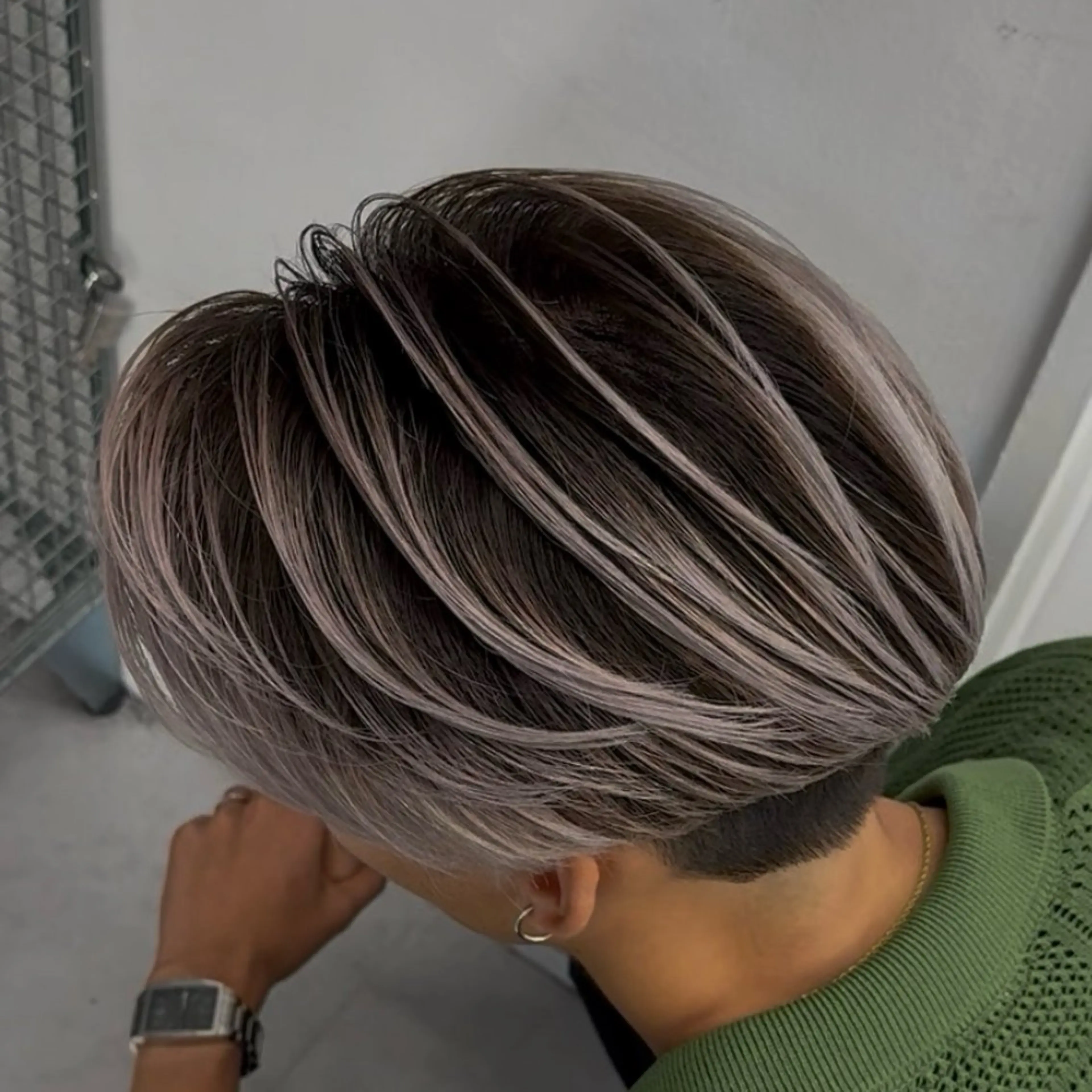 ミディアム カラー パーマ ヘアアレンジ メンズ メンズバレイヤージュ 🌫ハイライトのヘアスタイル