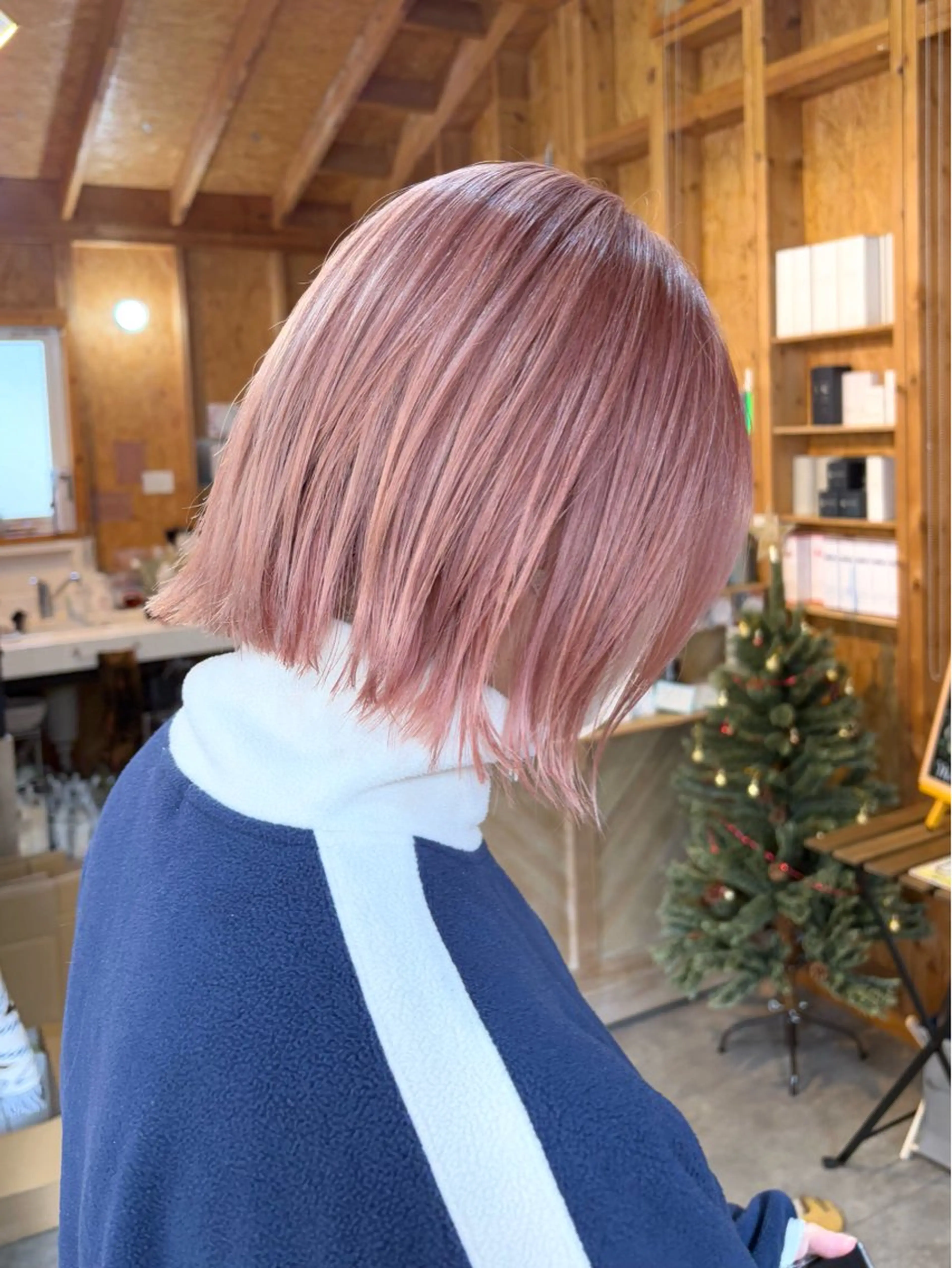 カラー まろみ暖色×ボブ ×chia🕯のヘアスタイル