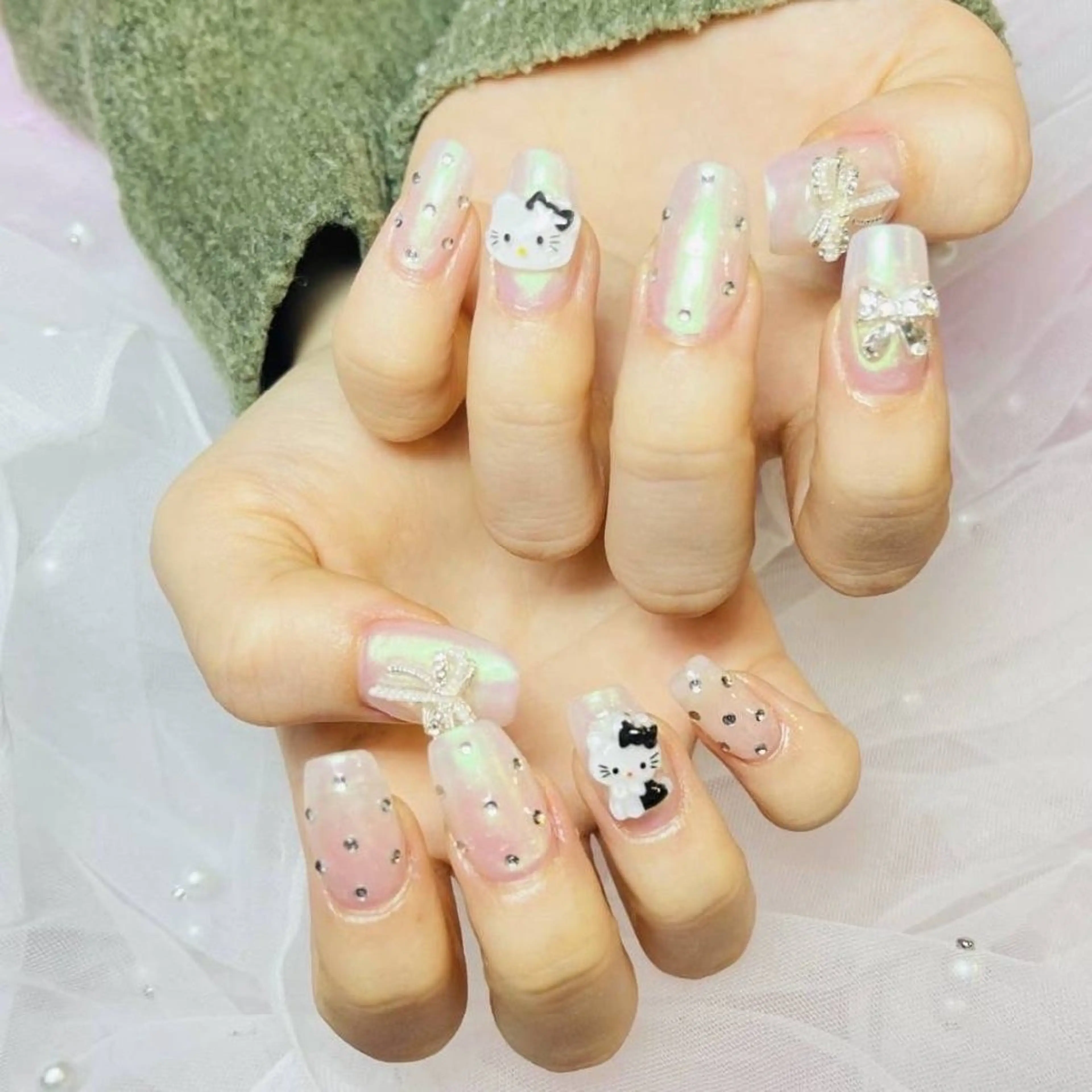 【イベント/ブライダル】長さ出し10本持ち込みデザイン（パーツつけ放題）の写真