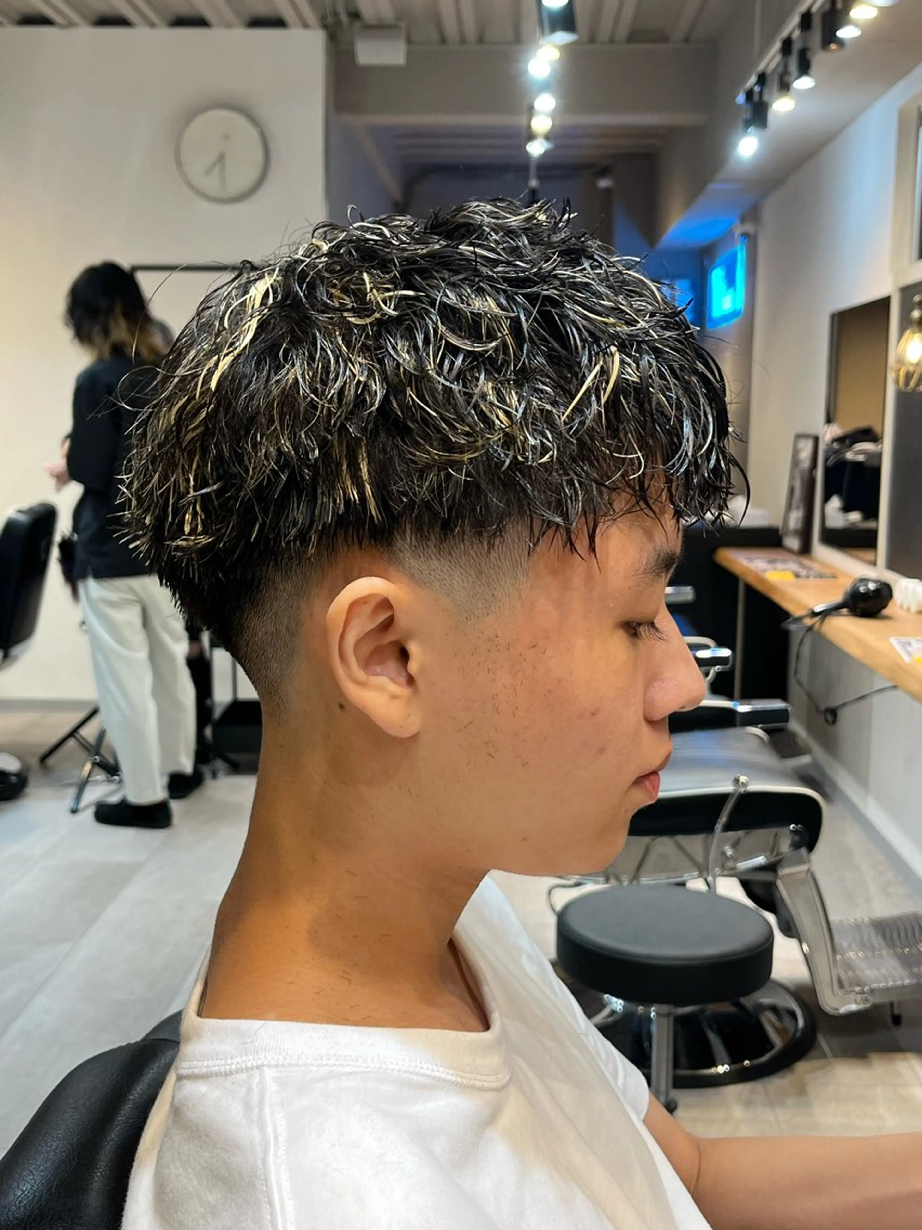 パーマ elubylovis nanaseのヘアスタイル