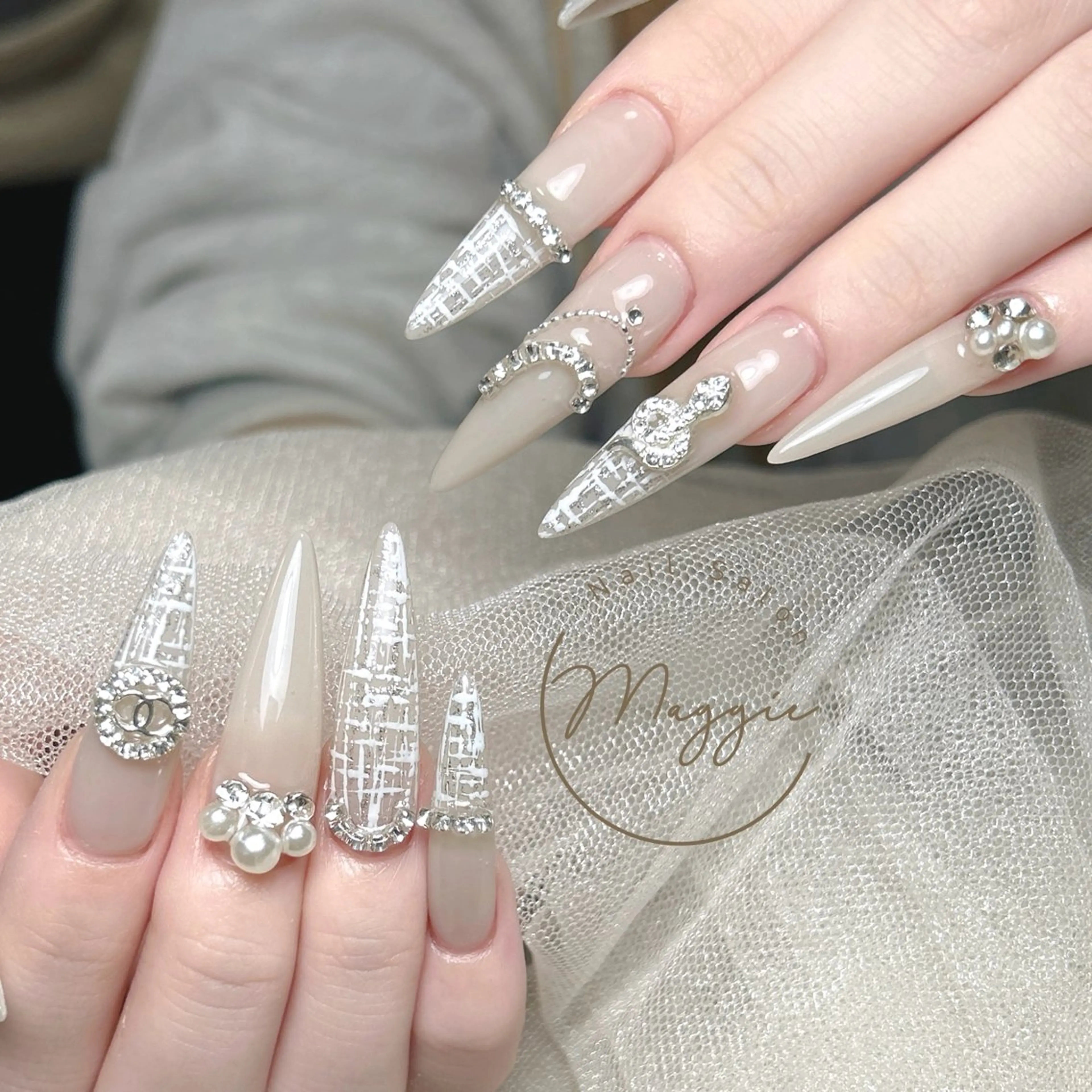 ネイル Maggie Nail🦩のネイルデザイン