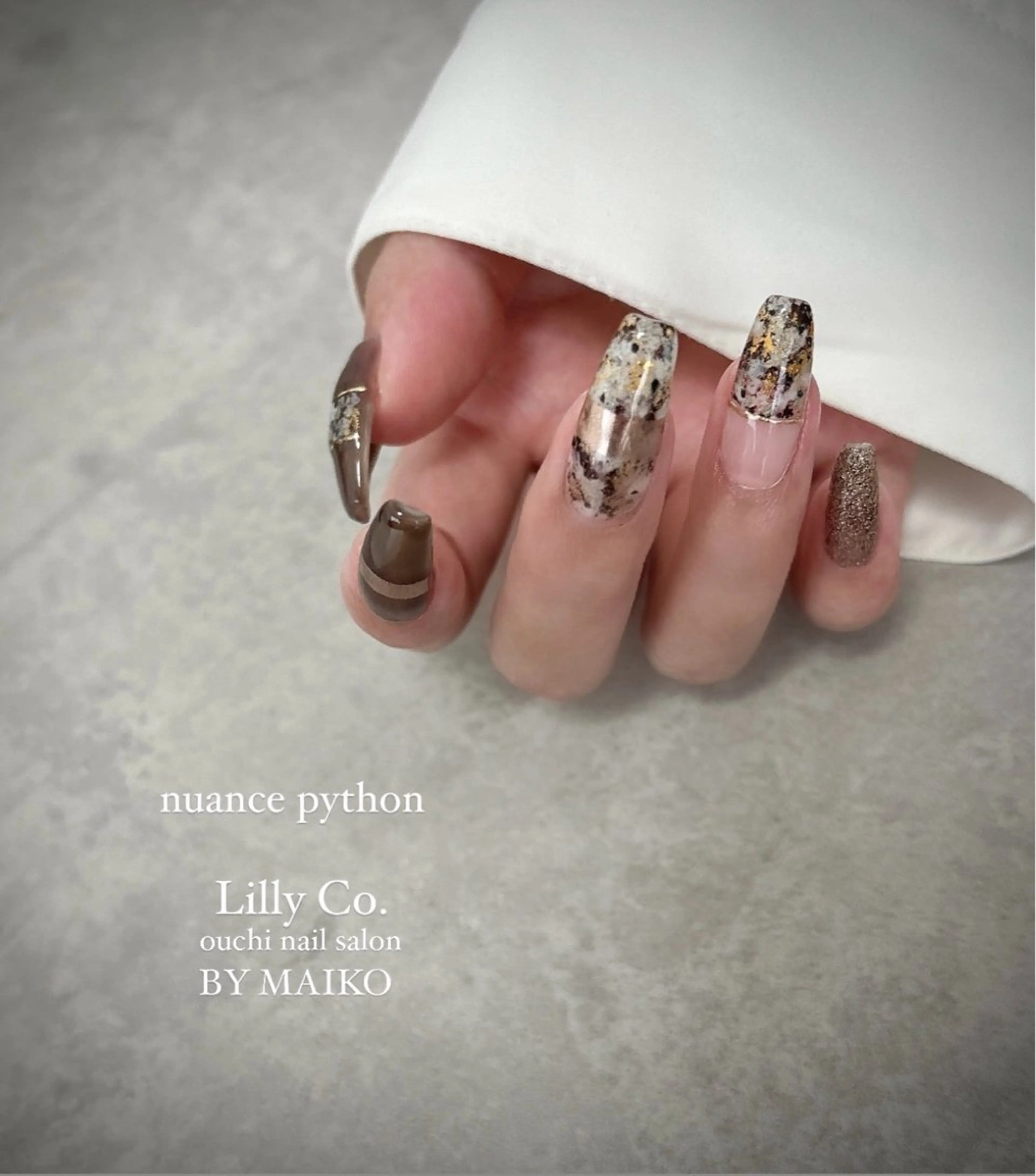 ネイル ハンドネイル ハンドケア Lilly Co.のネイルデザイン