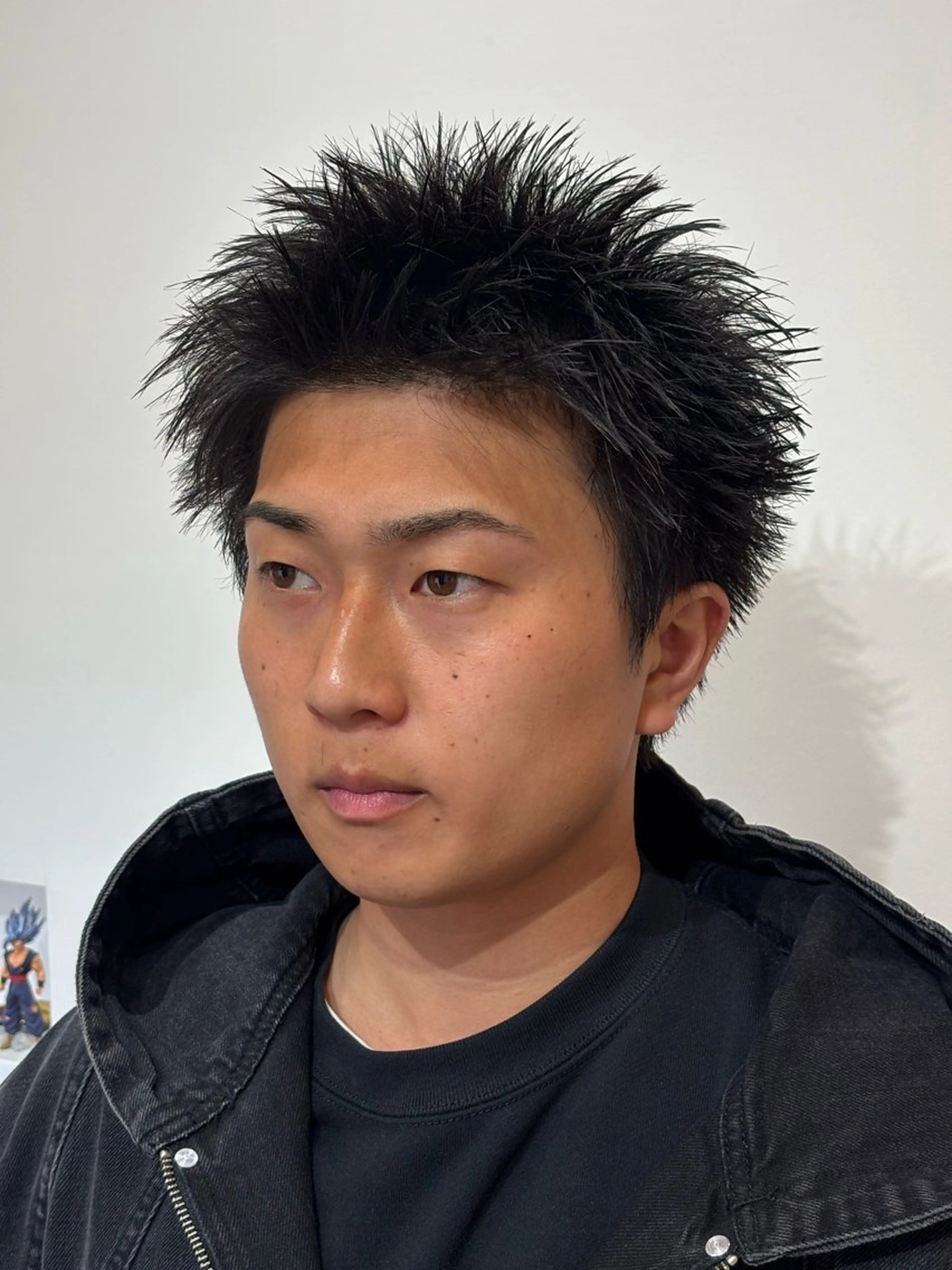 ショート メンズ メンズショート スパイキーショート ショートヘア カット トリートメント 【店長】メンズ職人 短髪　ハイトーン🔥のヘアスタイル