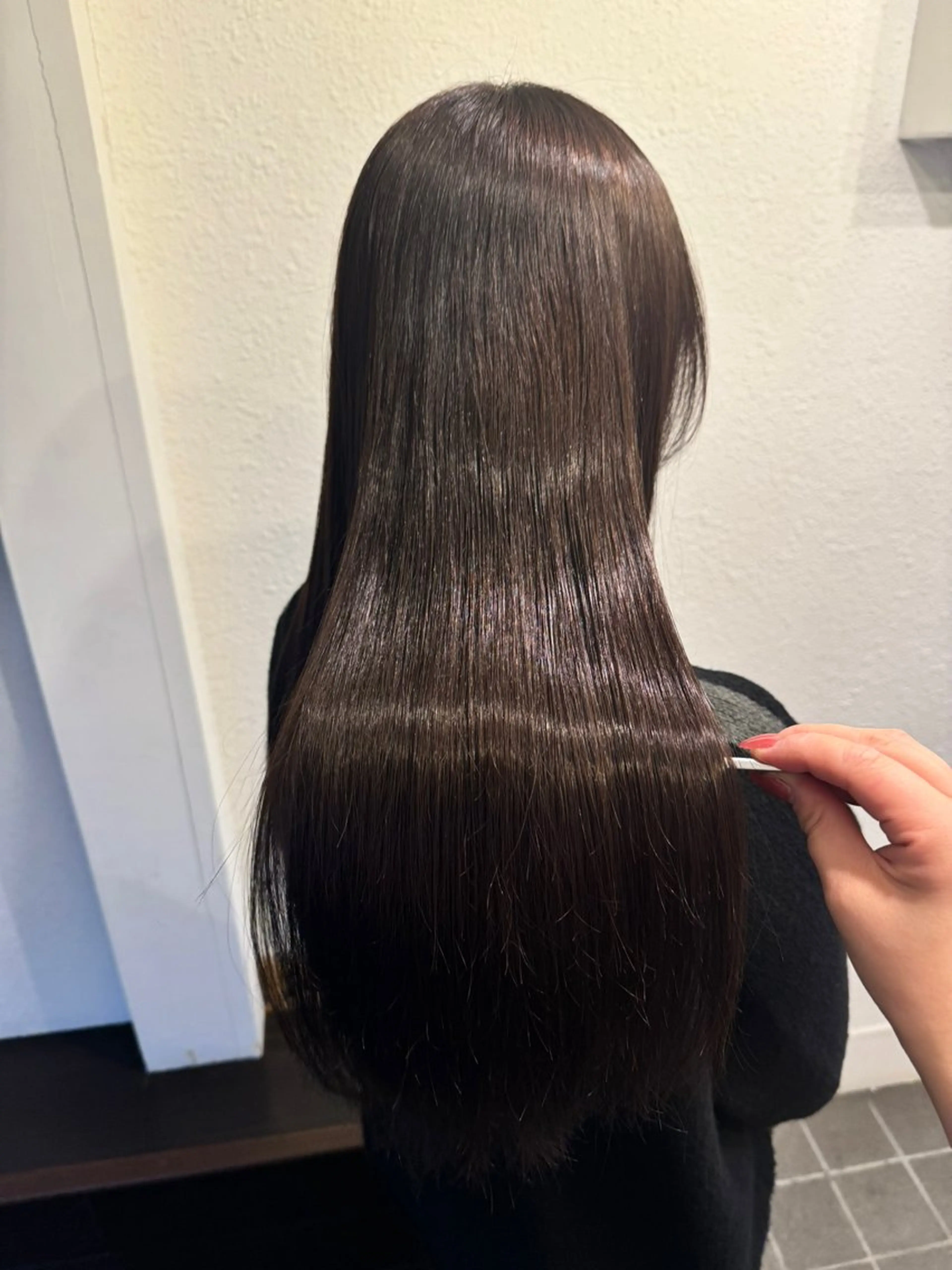 ロング ヘアカラー トリートメント 難波 茜のヘアスタイル