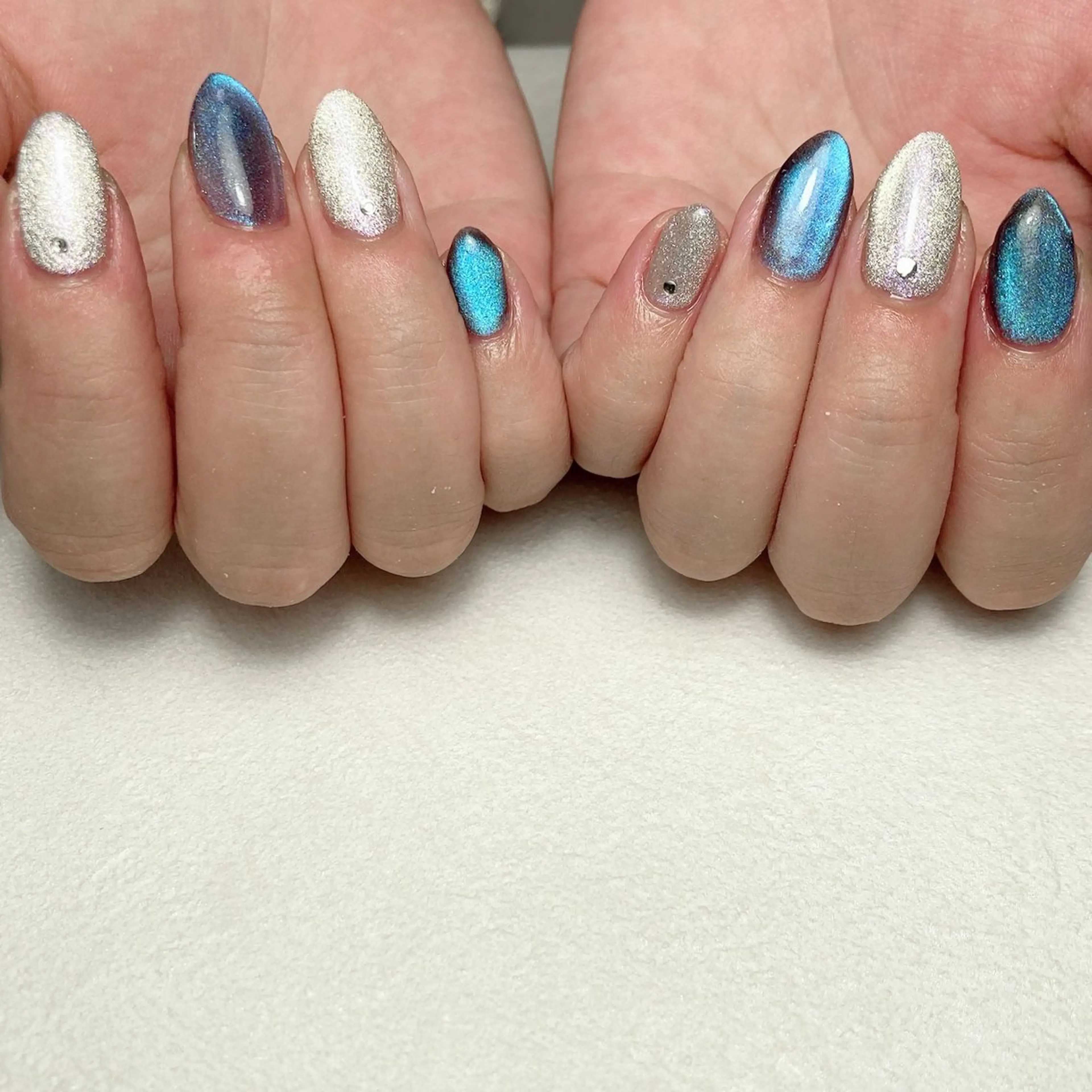 ネイル かおる KAORUのネイルデザイン