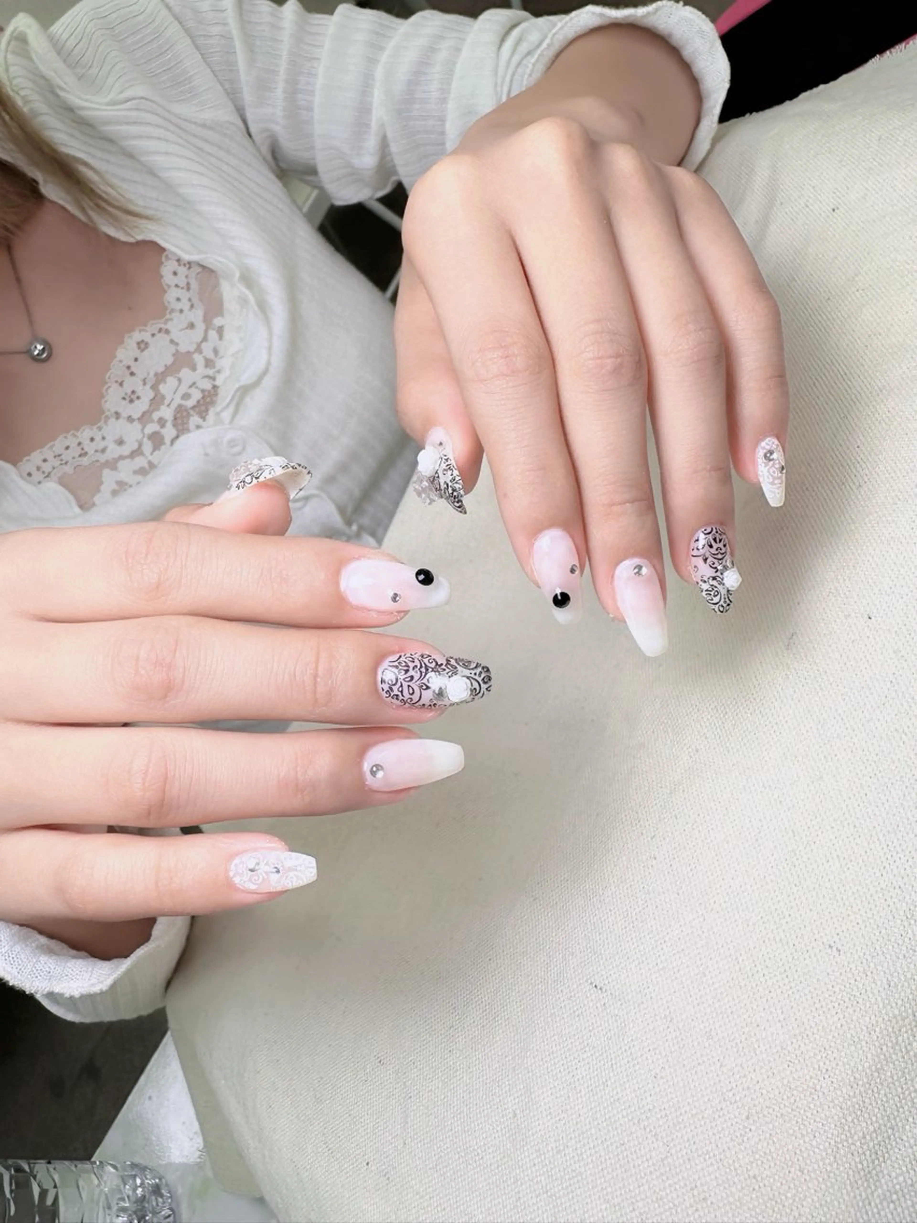 ネイル ハンドネイル Mira Nail Studioのネイルデザイン