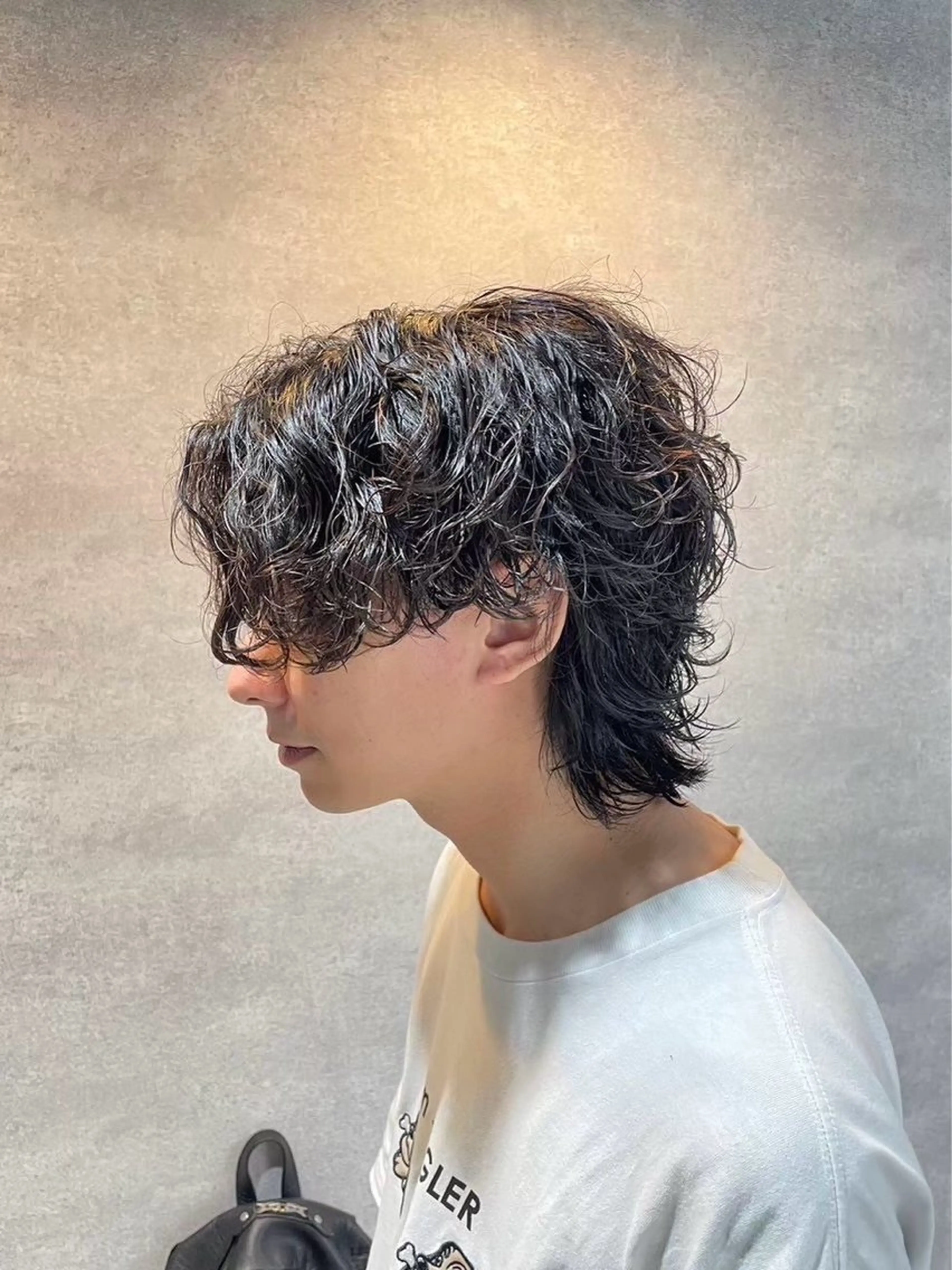 メンズ カット パーマ 韓国メンズヘア/ ハイトーン🤍みなとのヘアスタイル