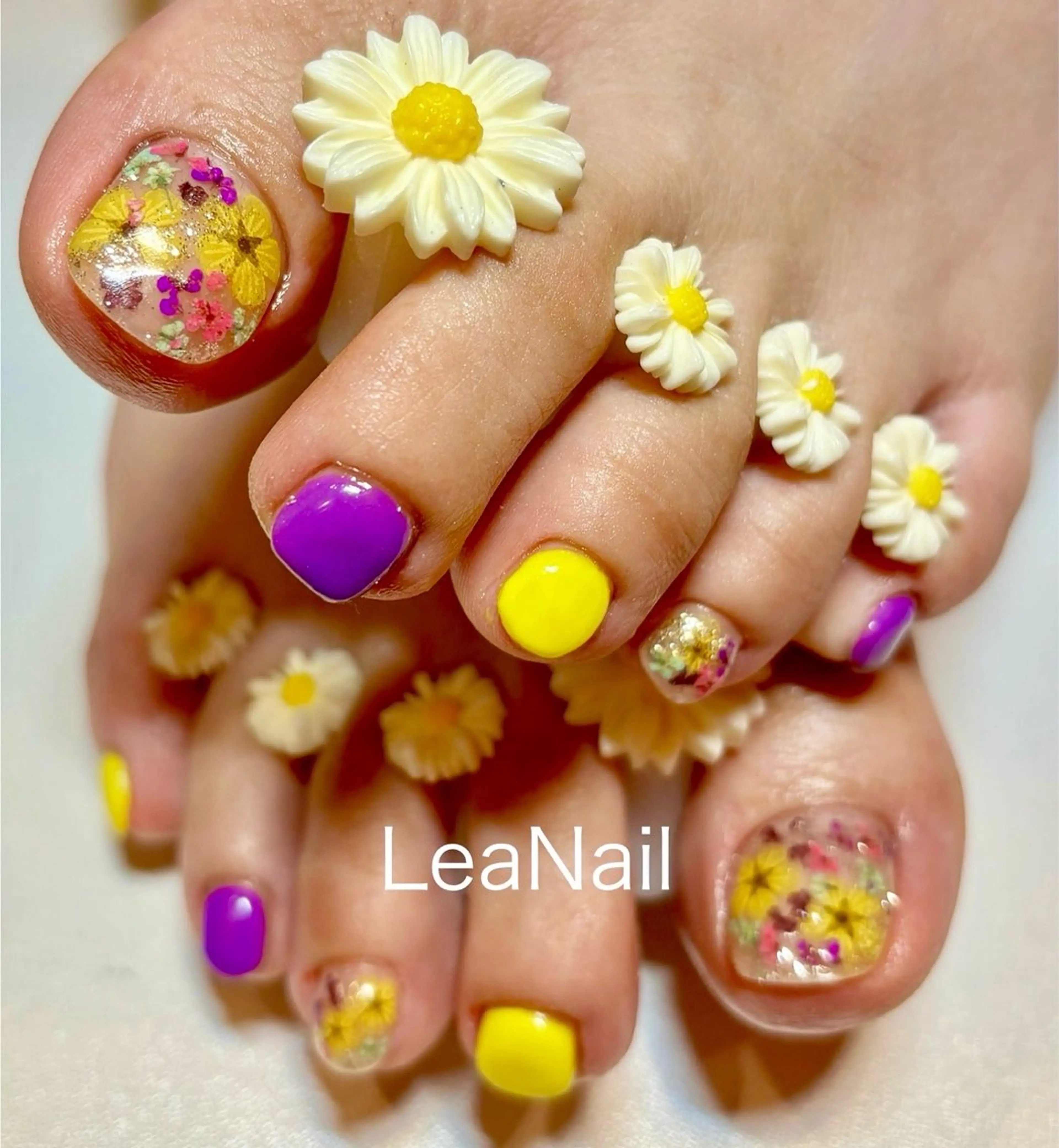 ネイル フットネイル Lea Nailのネイルデザイン