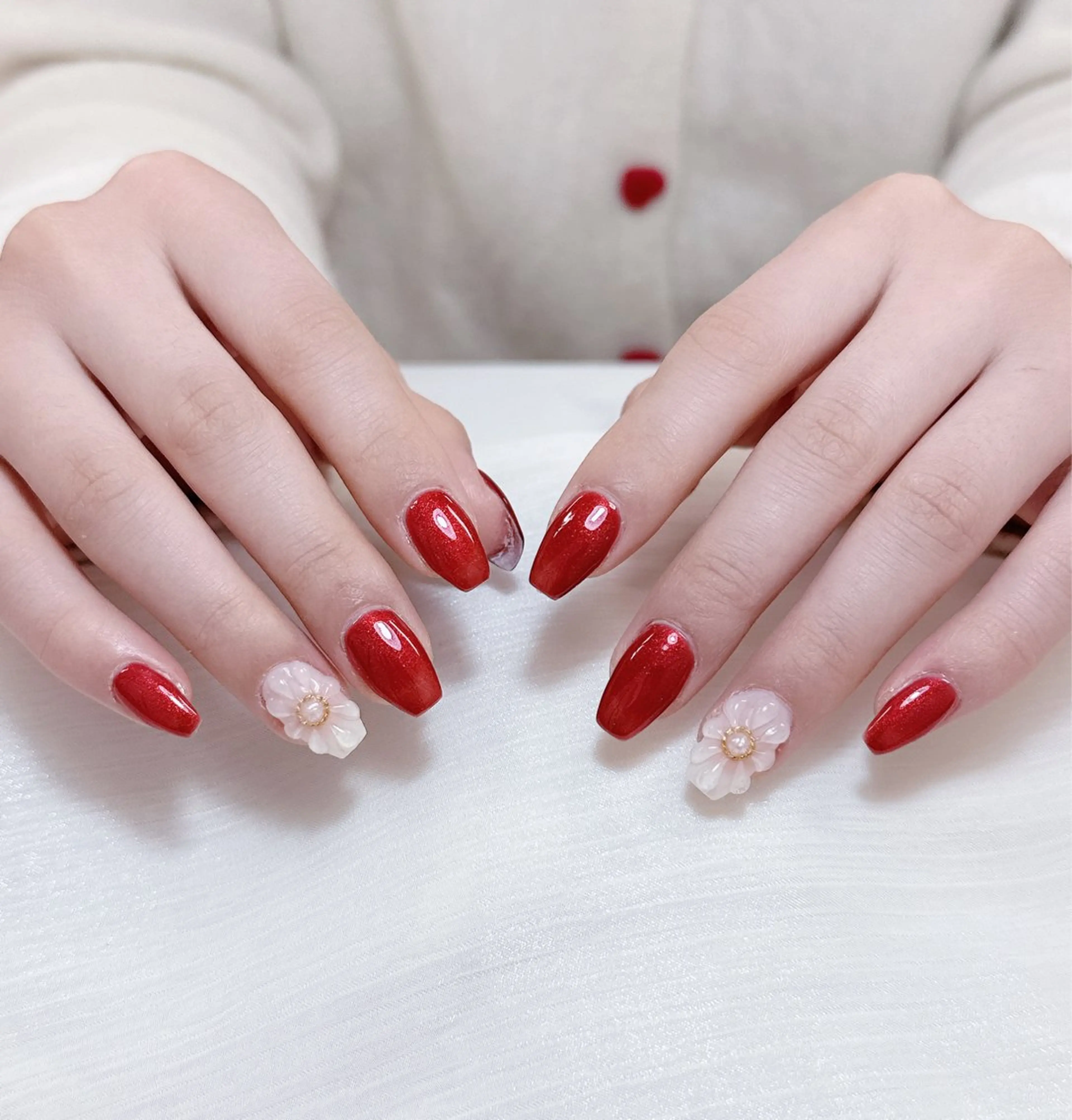 ネイル チークネイル 成人式 フレンチネイル グラデーション 氷ネイル・うるうるネイル 陳 rinaのネイルデザイン