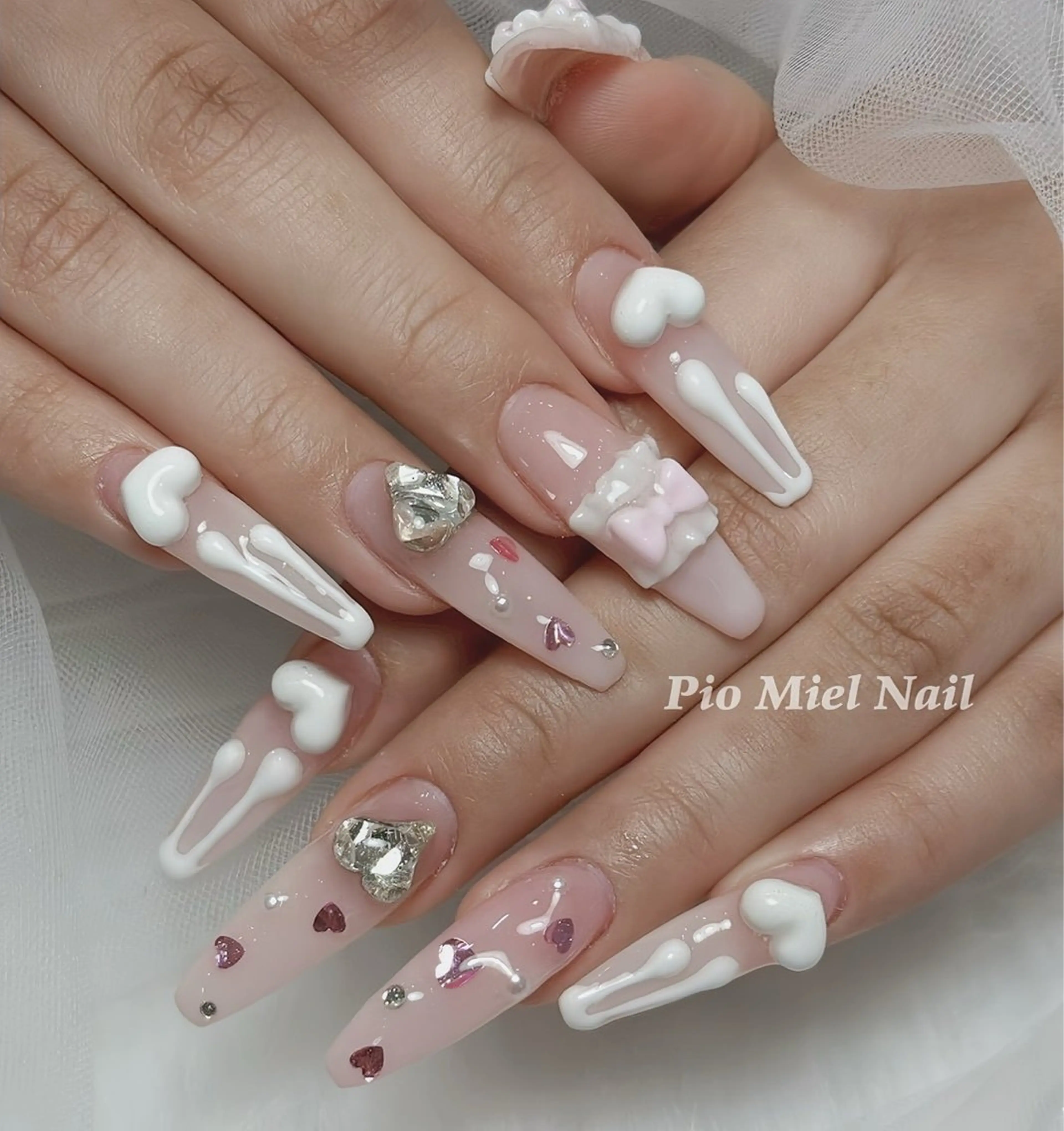 ネイル Pio Mielのネイルデザイン