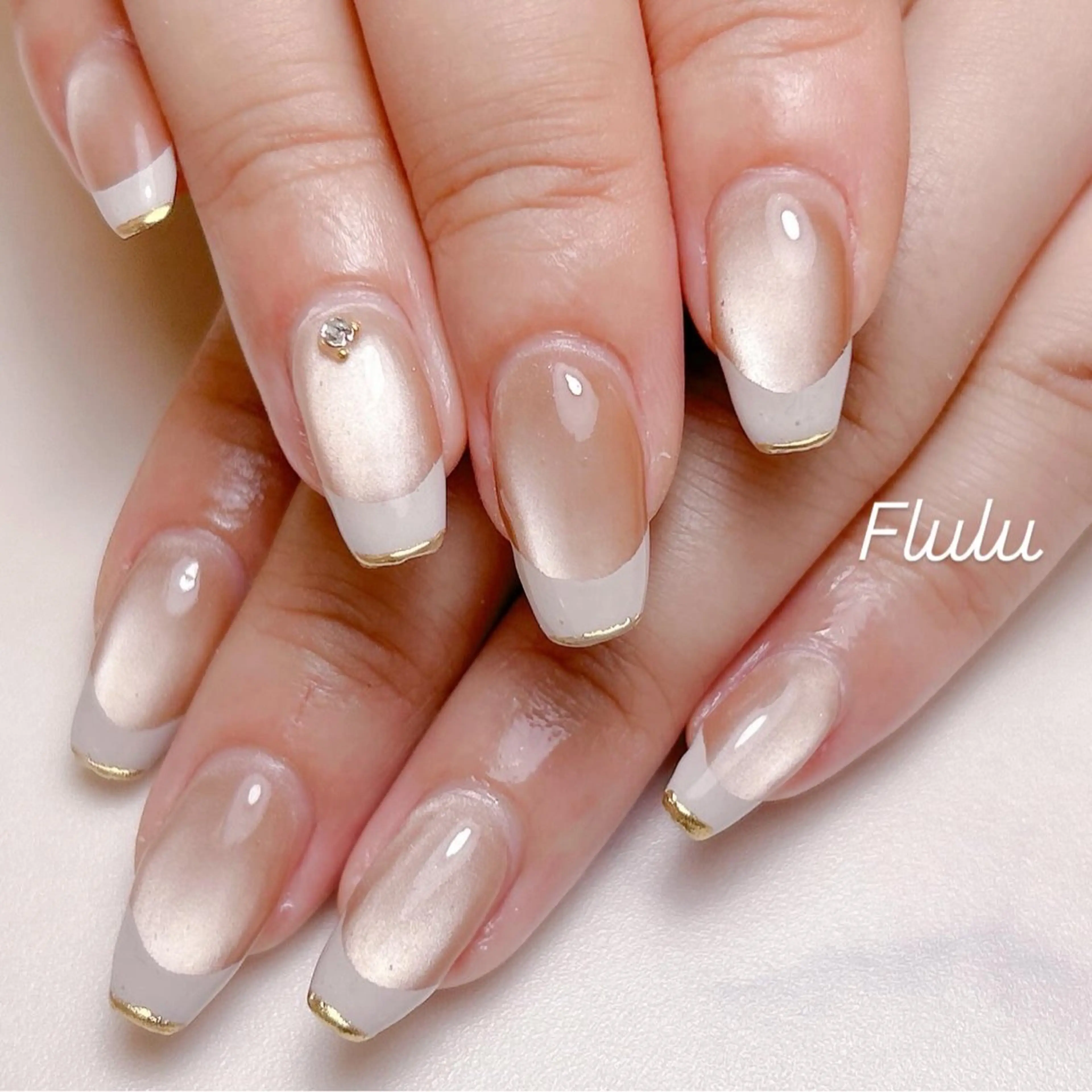 ネイル フレンチネイル マグネットネイル マグネットフレンチ Fululu nailのネイルデザイン