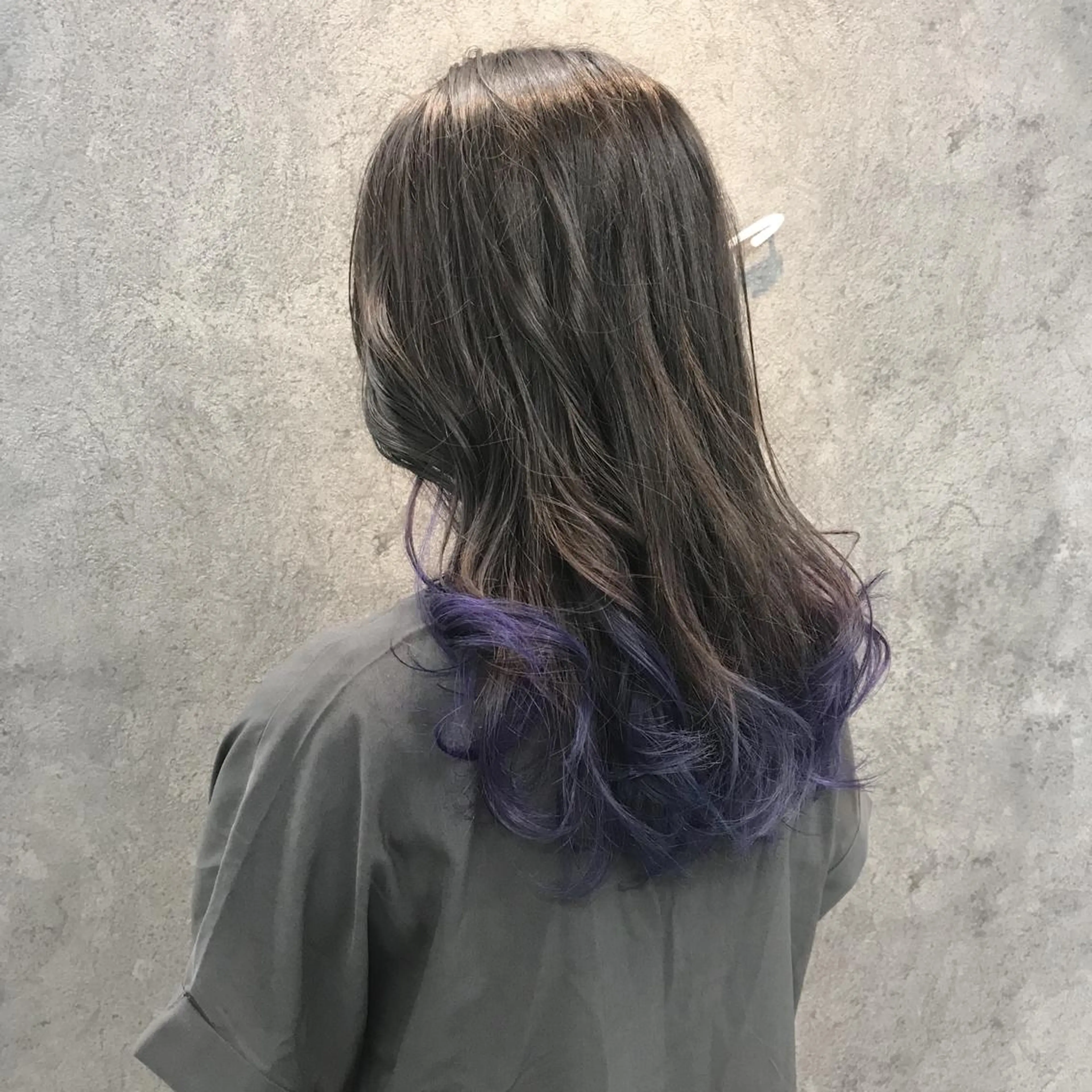 セミロング 所渉/韓国レイヤー /ウルフカットのヘアスタイル