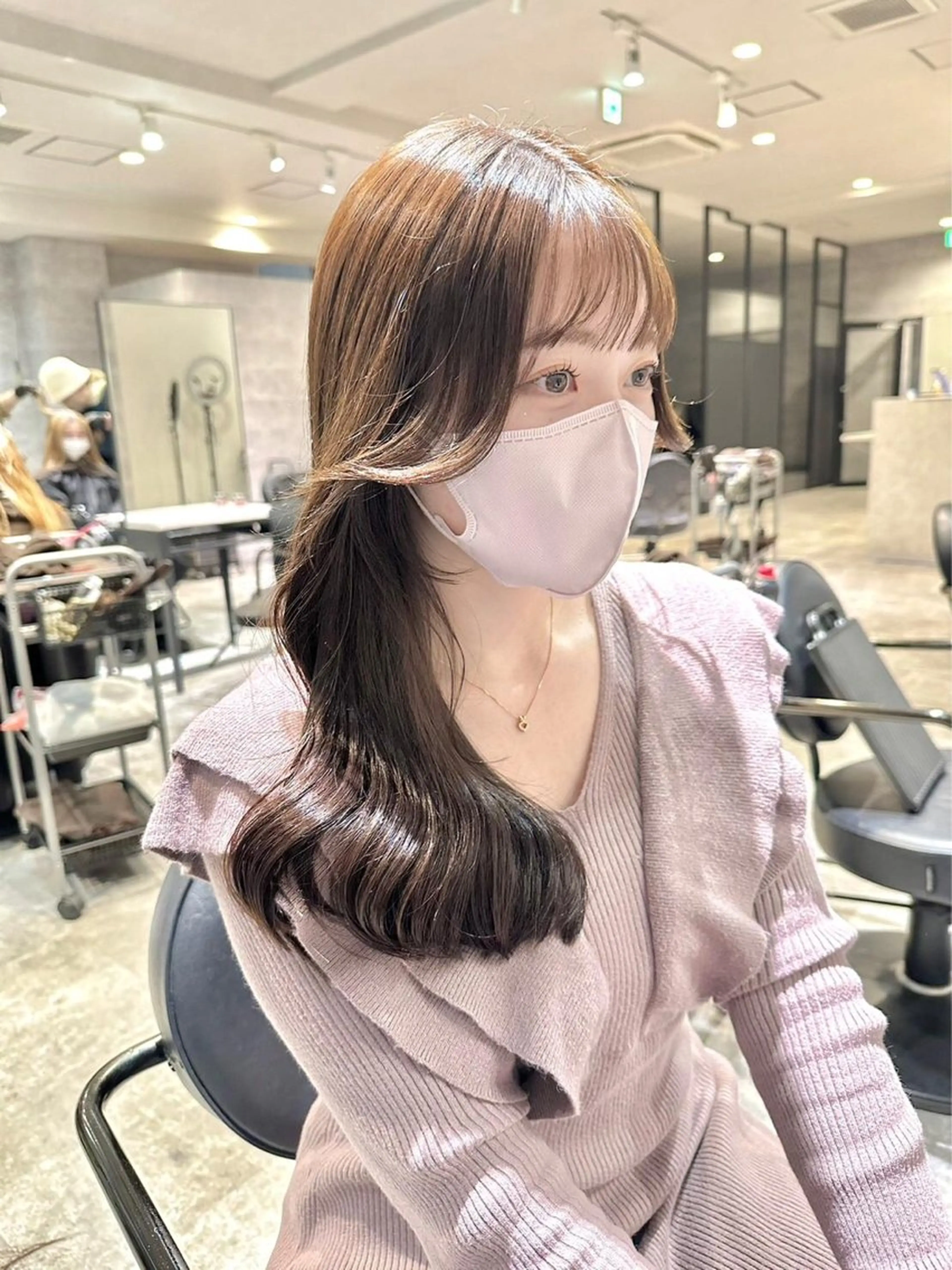 セミロング カット ヘアカラー トリートメント RAISE by_WHITEのヘアスタイル