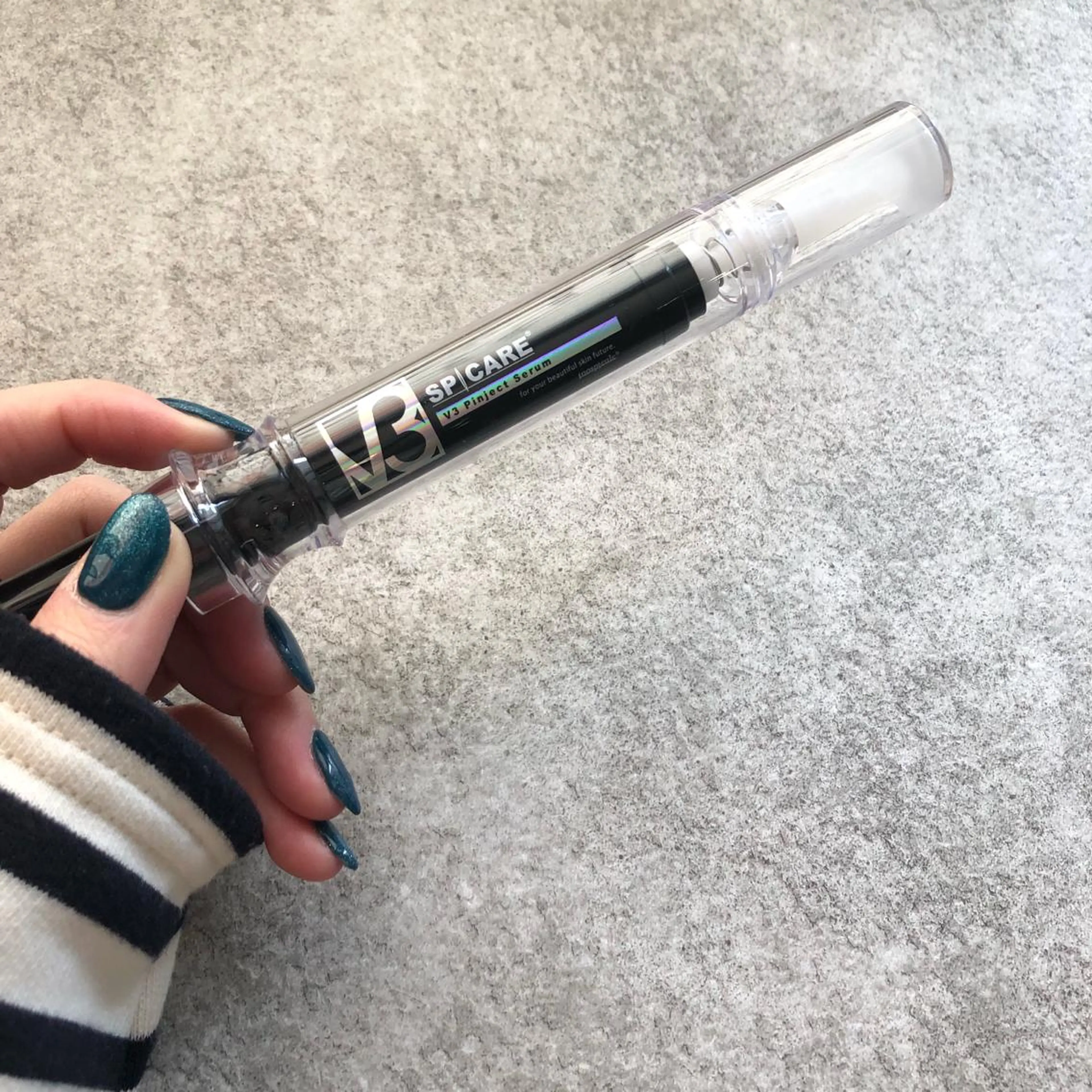 KUULa E R I K Oのネイルデザイン