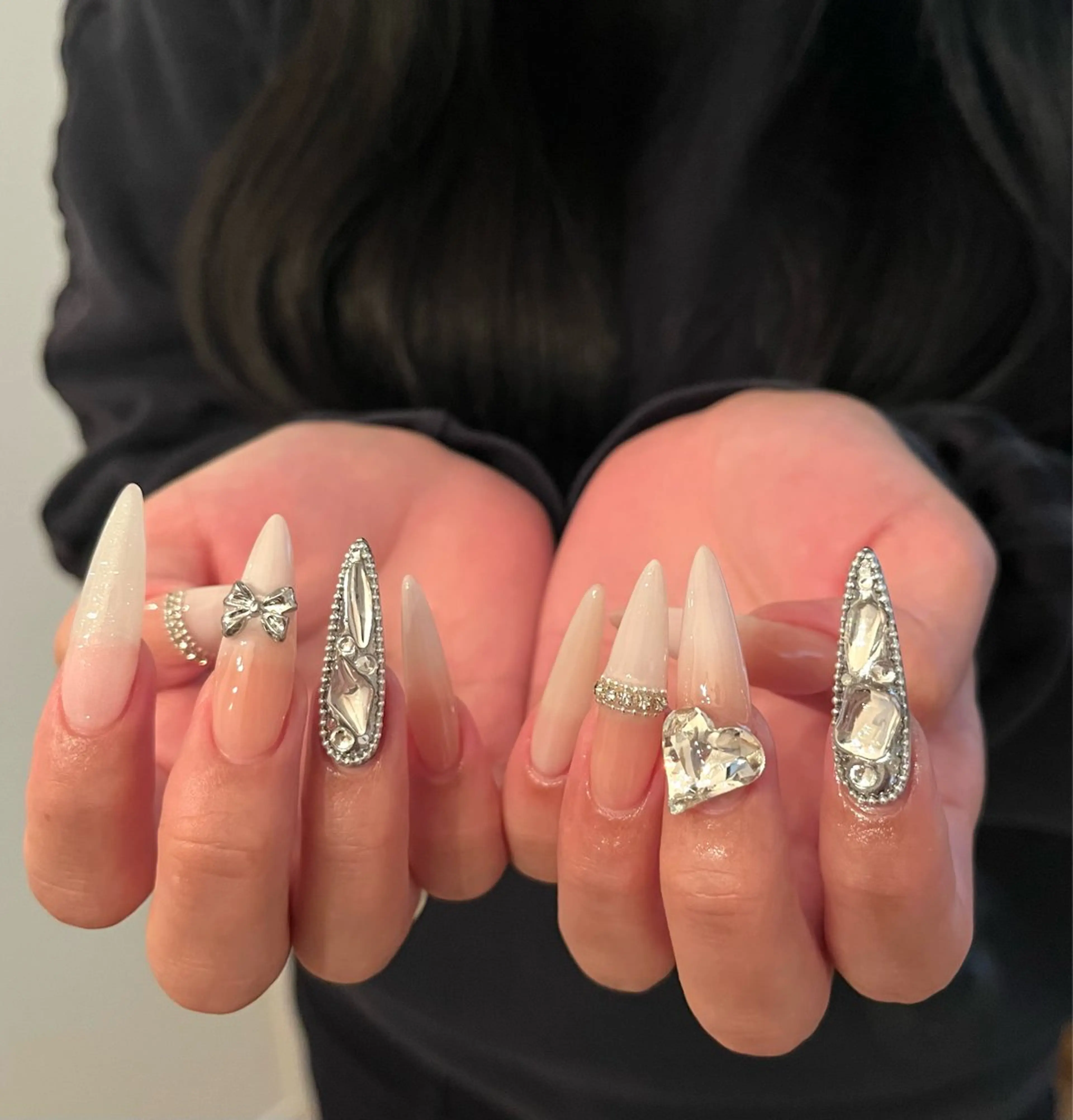 ネイル ハンドネイル 五十嵐 莉奈のネイルデザイン