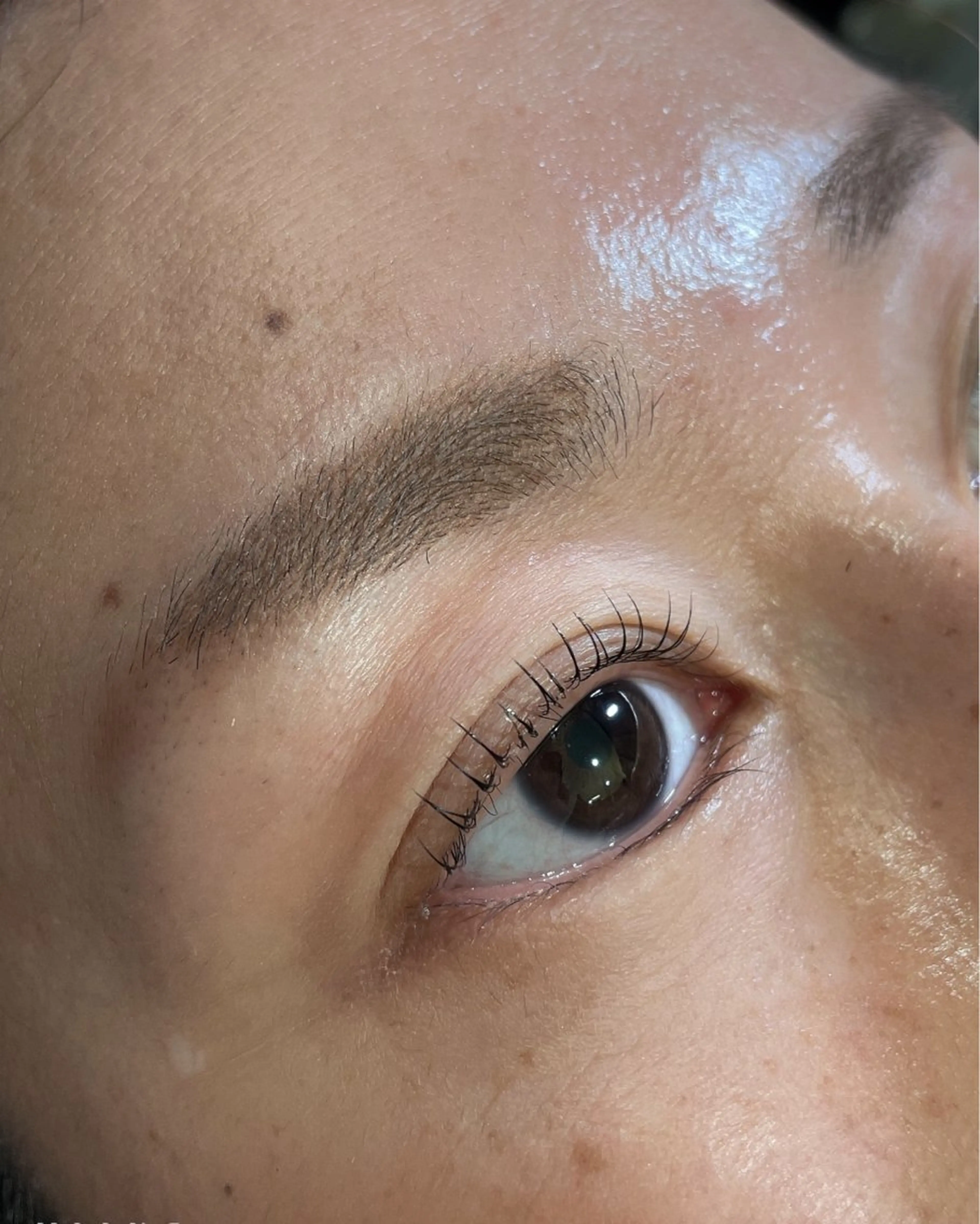 マツエク・マツパ 井上 真里奈のヘアスタイル