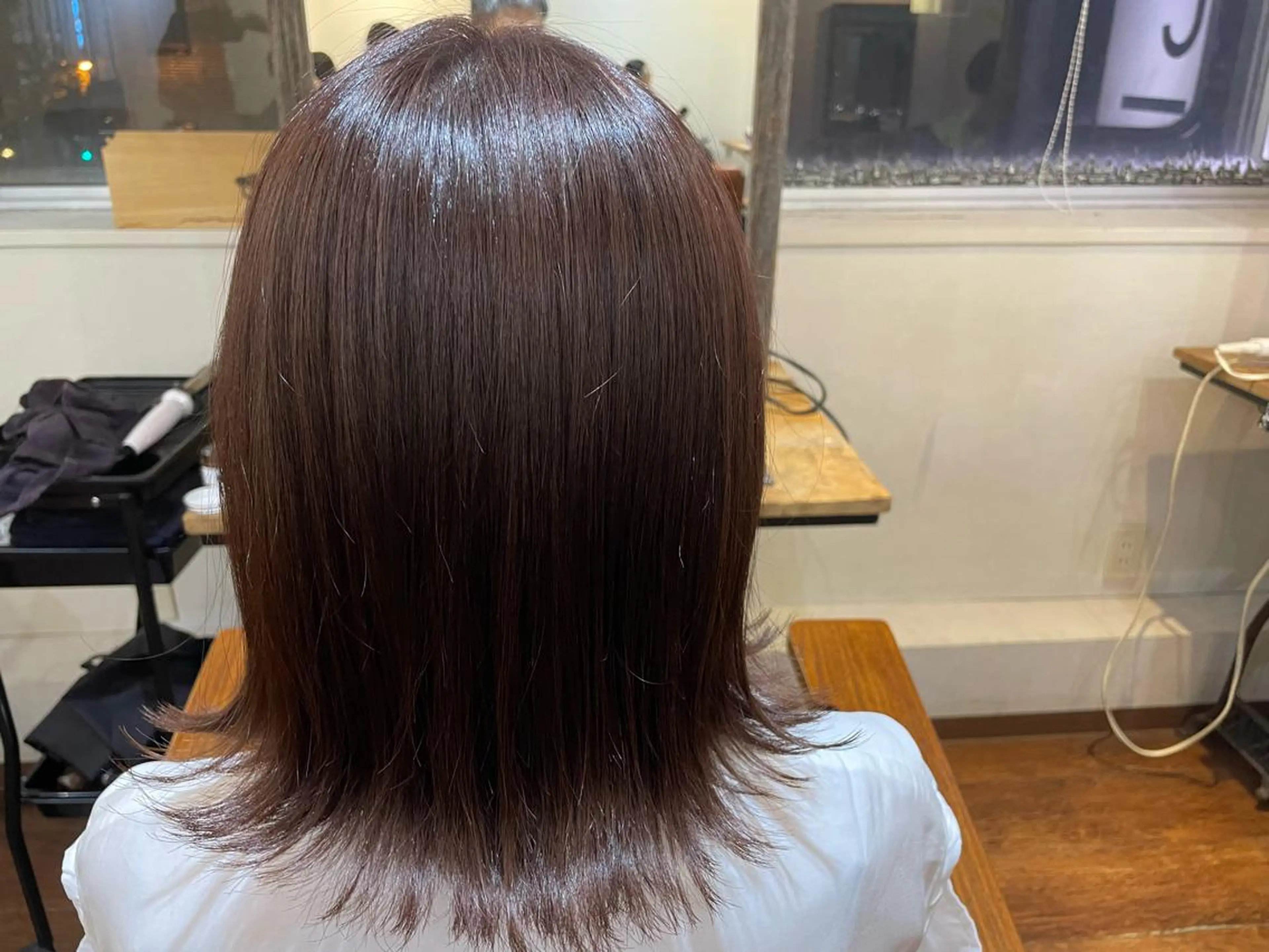 ミディアム カラー ブラウンカラー モカブラウン 髪質改善 トリートメント 酸性ストレート 江里 太介のヘアスタイル