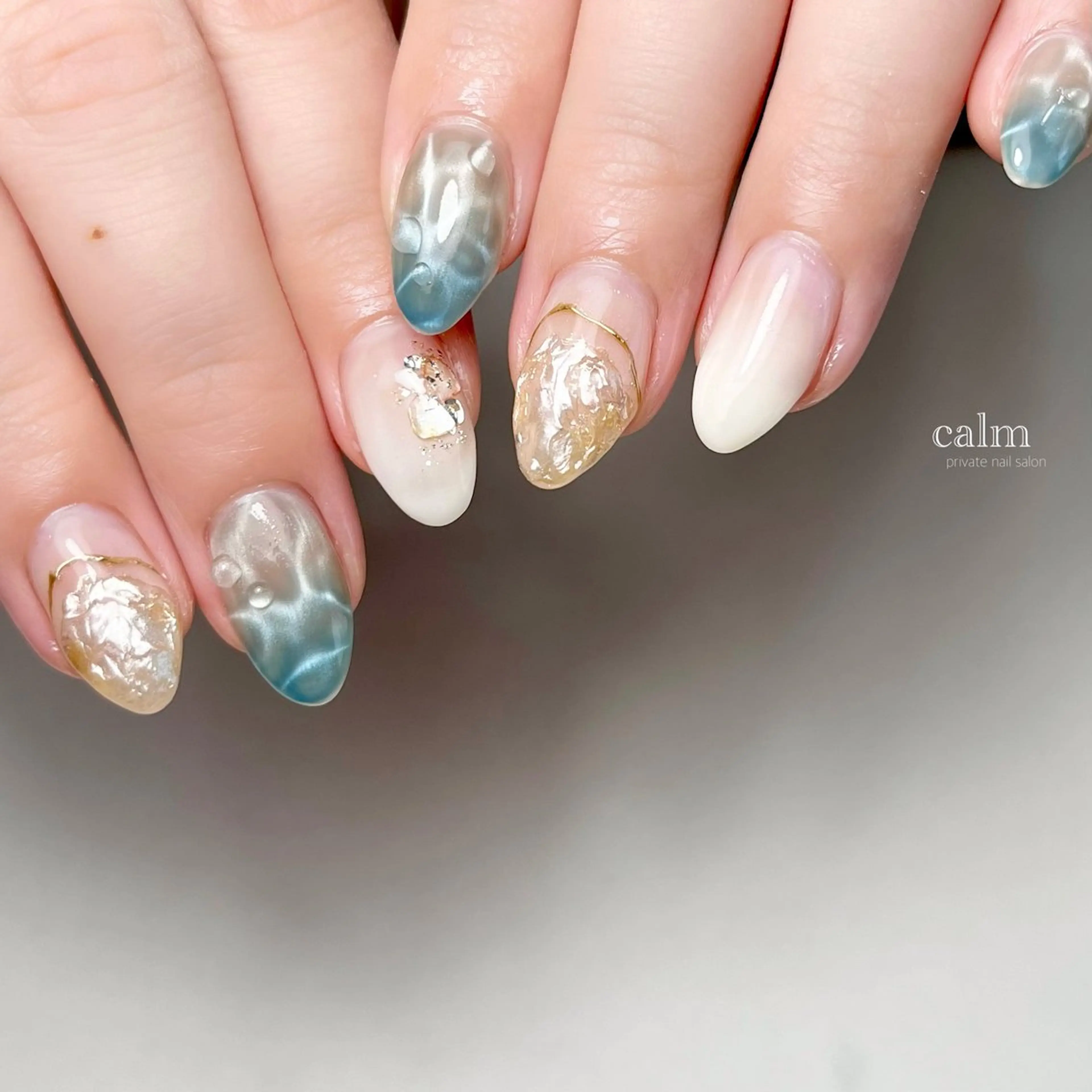 ネイル ハンドネイル calm 〔ｶｰﾑ〕のネイルデザイン