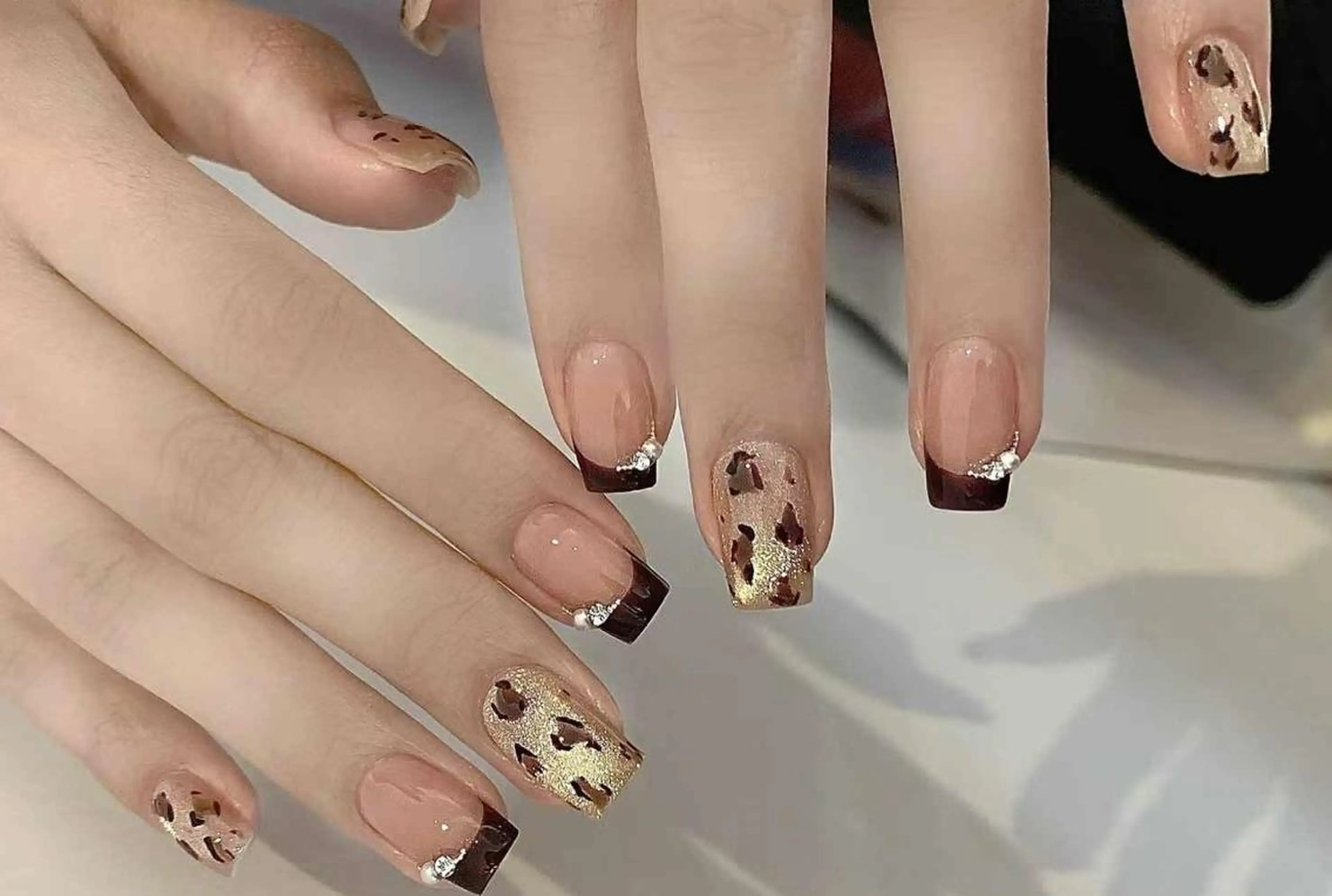 ネイル VIVIAN リサのネイルデザイン