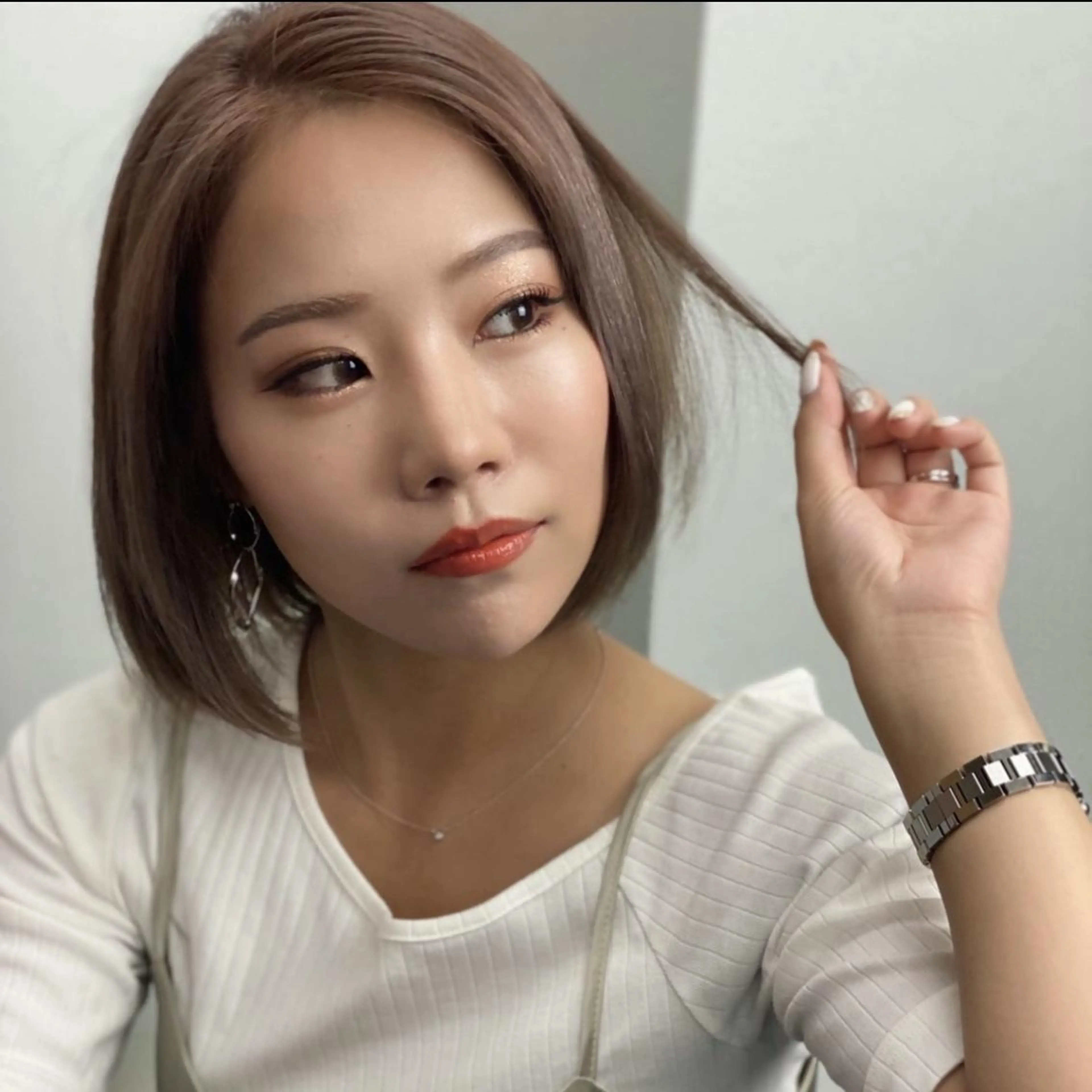 ミディアム カラー ヘアカラー トリートメント 🤍爆モテハイトーン 🤍ブリーチ特化🤍のヘアスタイル